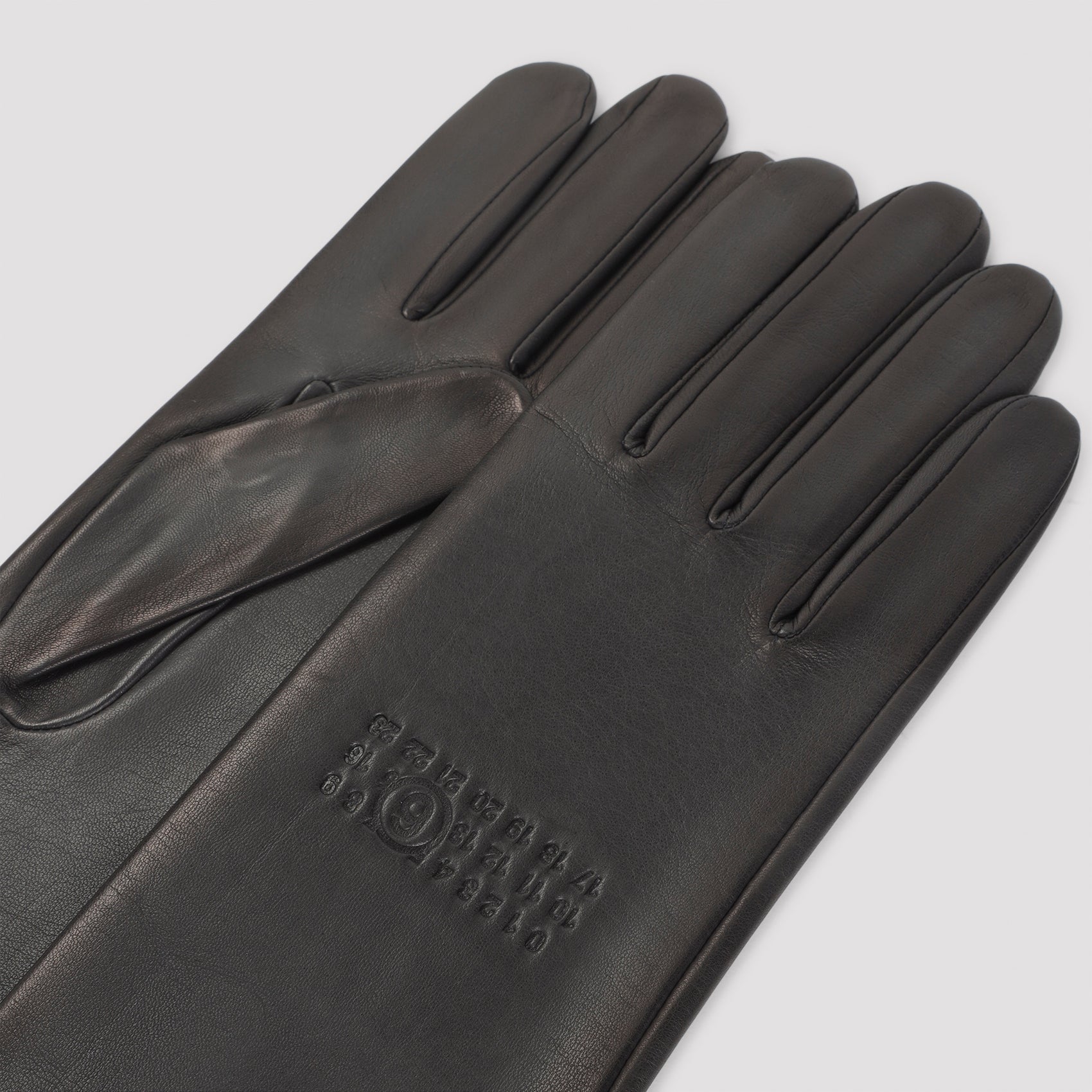 MM6 MAISON MARGIELA Women's Leather Gloves - FW25 Collection