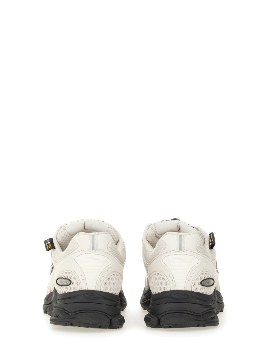 SAUCONY Men's ProGrid Triumph 4 Sneakers