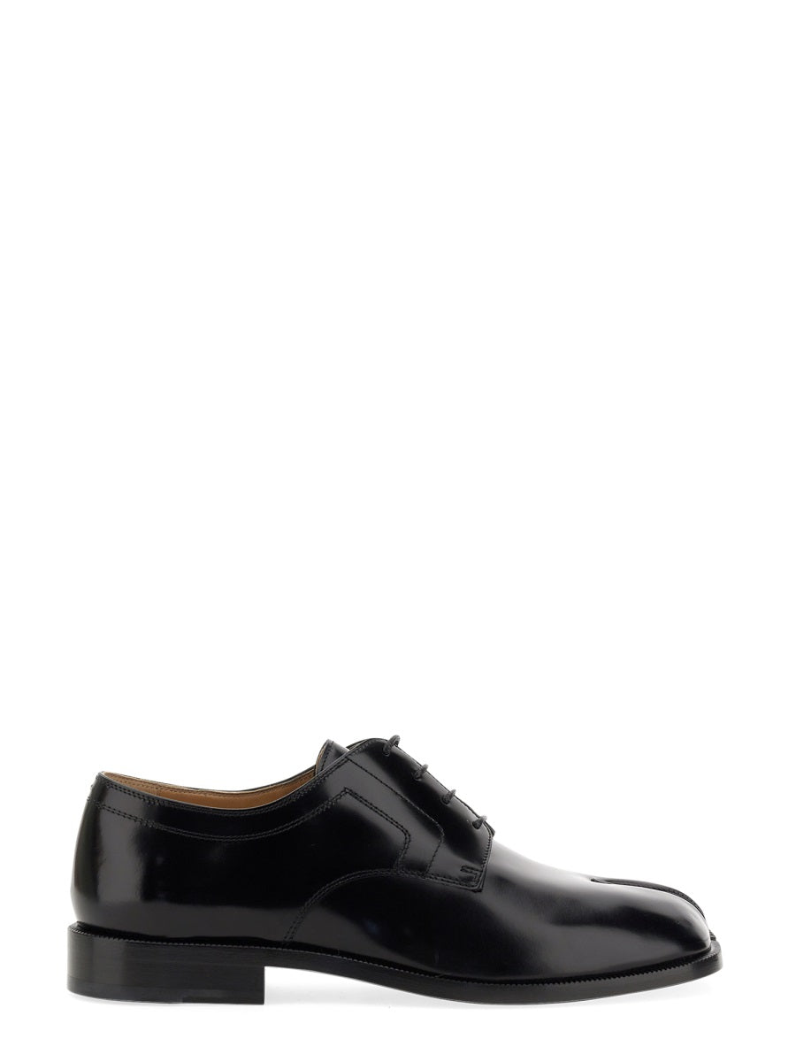 MAISON MARGIELA Lace Up Tabi - Stylish Men's Footwear