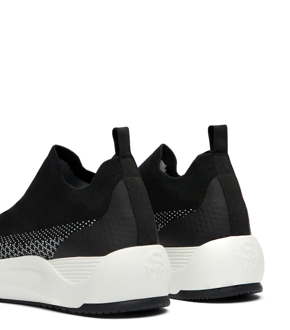 STUART WEITZMAN Women’s Glide Sneaker - Size 10 B