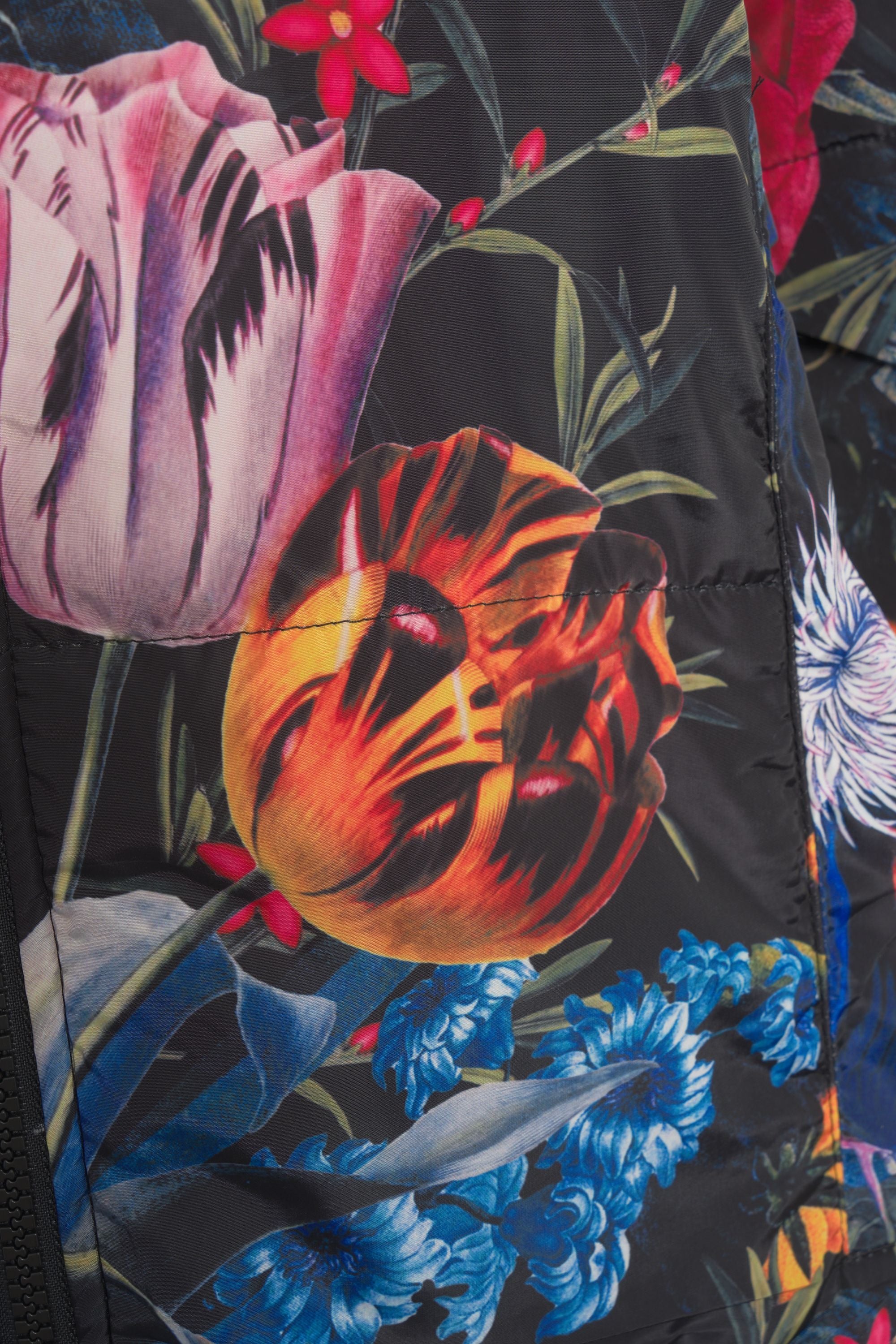 SITTINGSUITS Oversized Quilted Floral Jacket with Hood