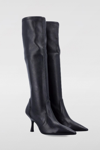 STUART WEITZMAN Luxurious Leather Boots for Women
