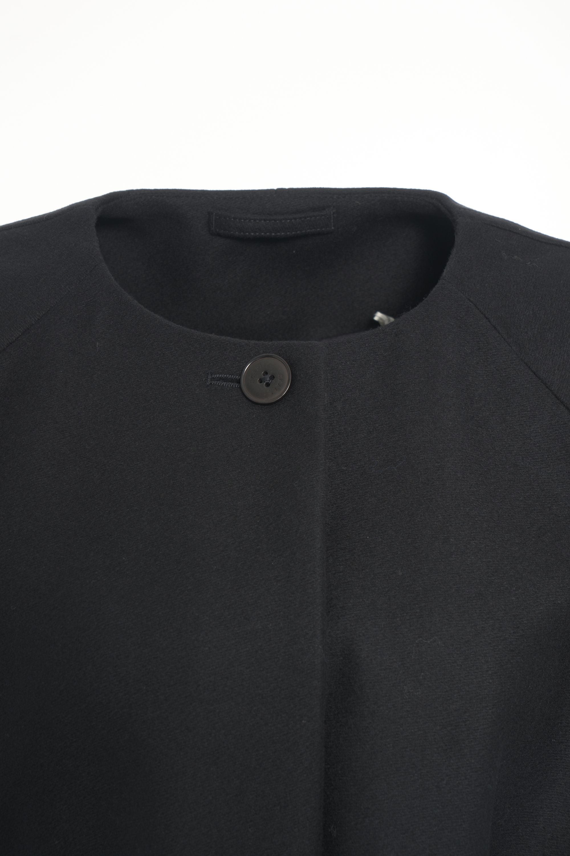 SKALL STUDIO Elegant Jacket with Belt for Women