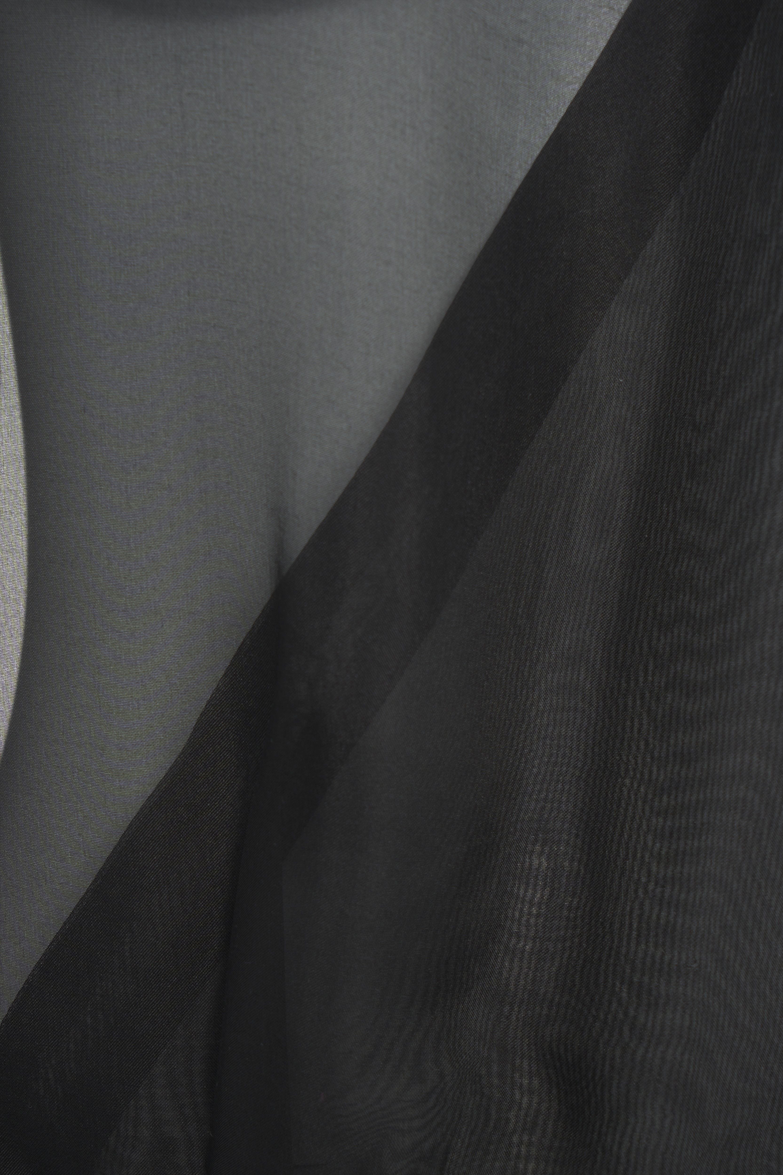 STAUD Light Knit Body with Classic Collar and Voluminous Sleeves