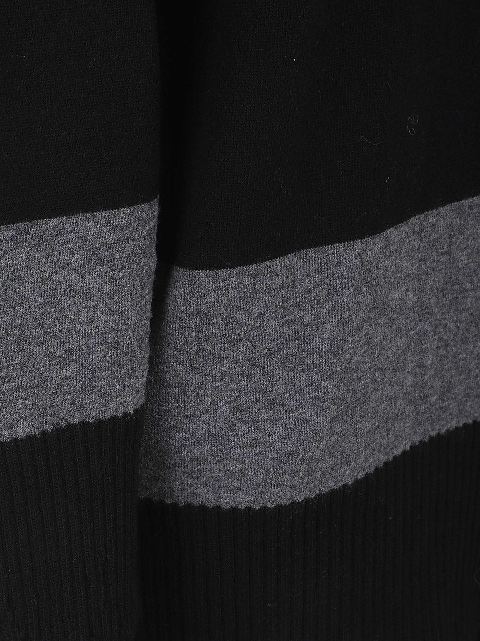 STELLA MCCARTNEY Elegant Wool Blend Dress - Flattering Fit for Every Occasion