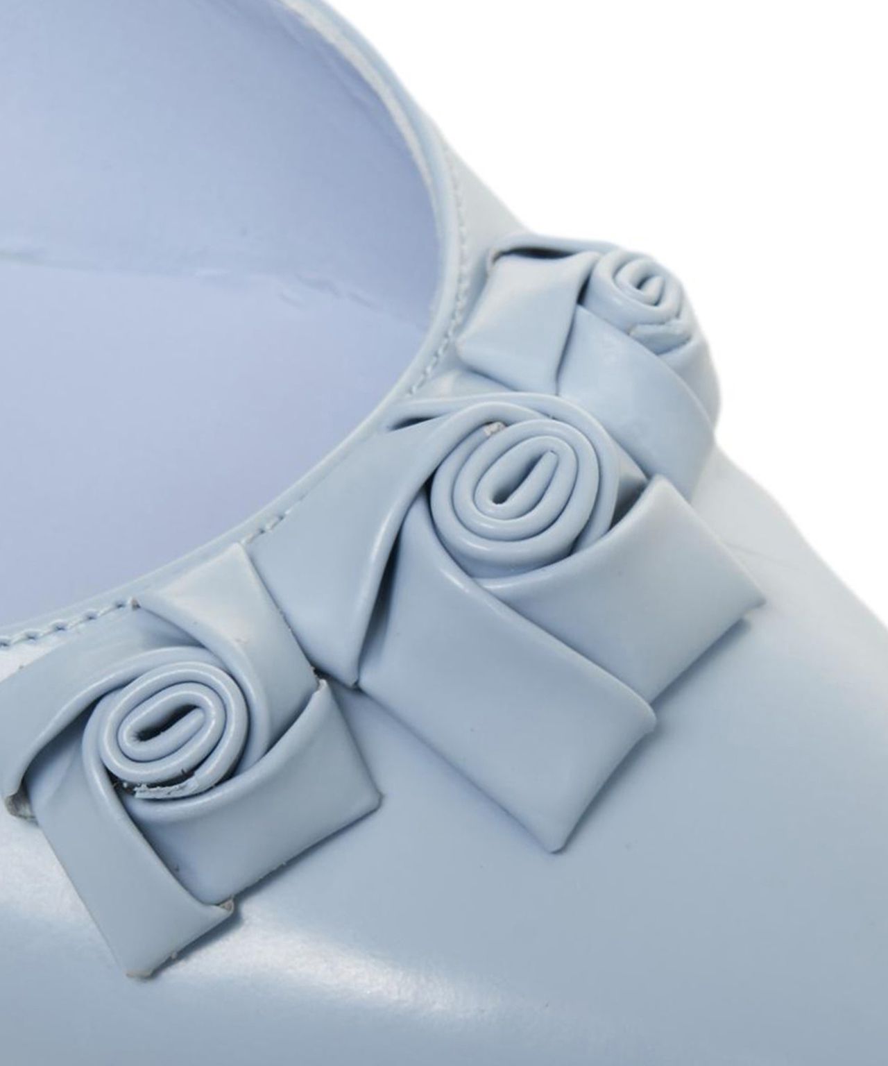 STUART WEITZMAN Pointed-Toe Slingbacks with Floral Details