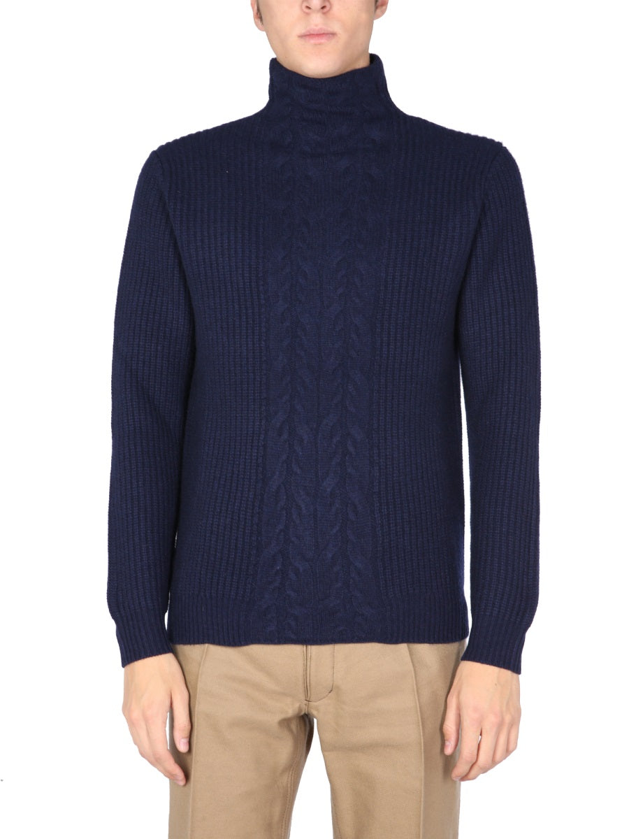 BALLANTYNE Classic Turtleneck Sweater for Men
