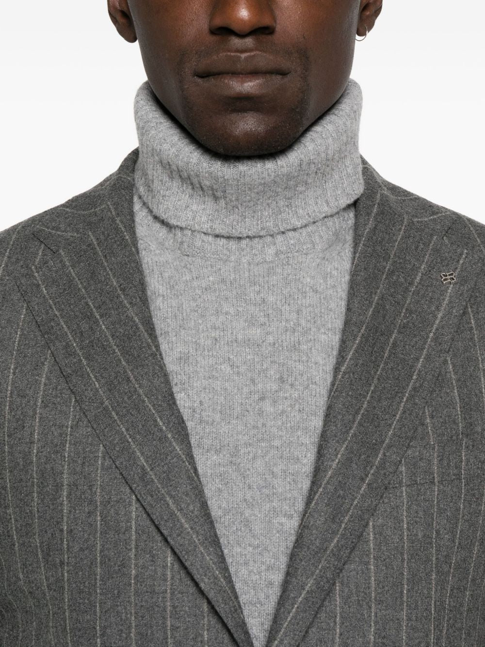 TAGLIATORE Sophisticated Men's Suit - Tailored and Comfortable