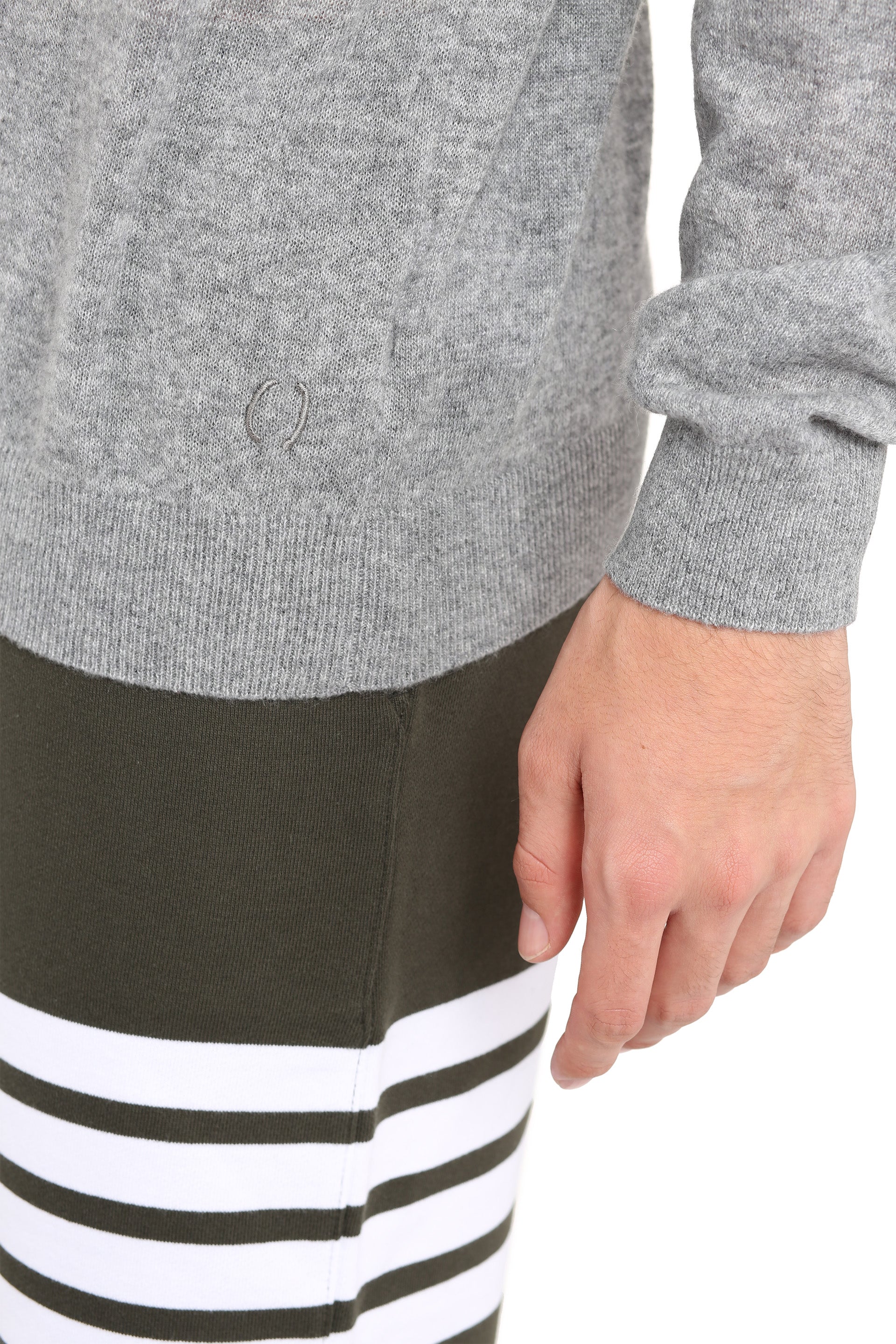 THE (ALPHABET) Cashmere Knit Sweater with Ribbed Edges