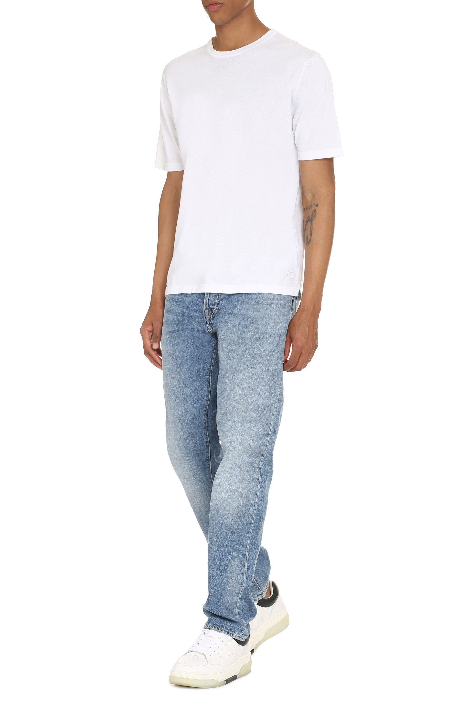 THE (ALPHABET) Modern Cotton Knit T-Shirt with Side Slits