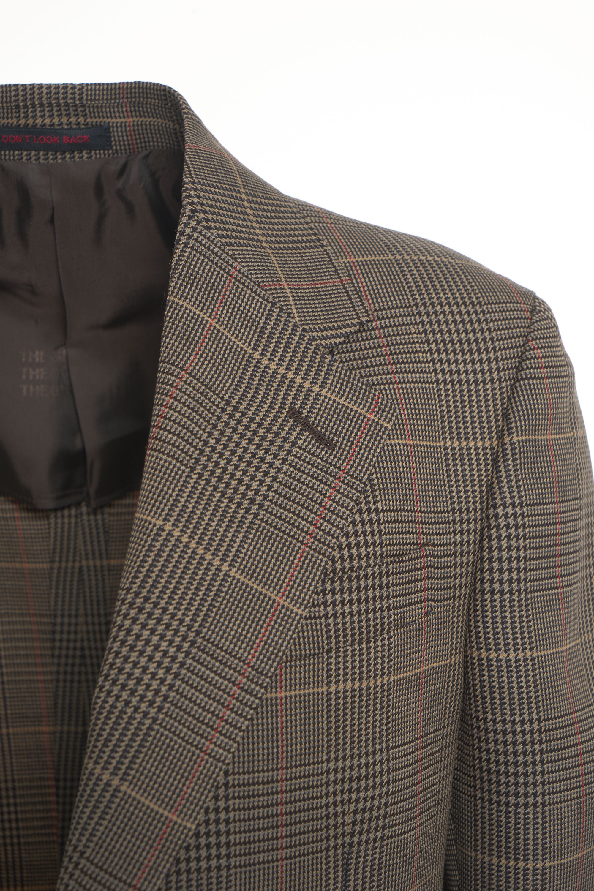 THE GIGI Checkered Blazer 'Nuvola' - Chic Fit for Men