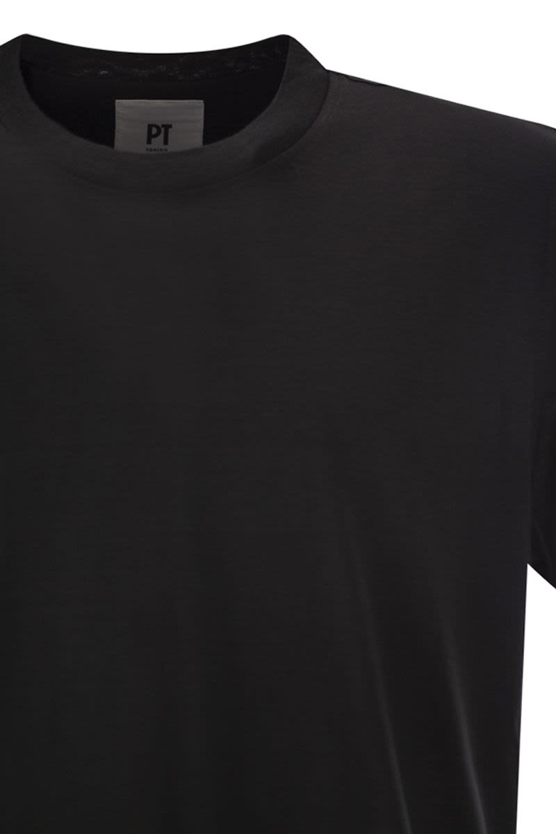 PT TORINO Silk and Cotton Regular Fit T-Shirt