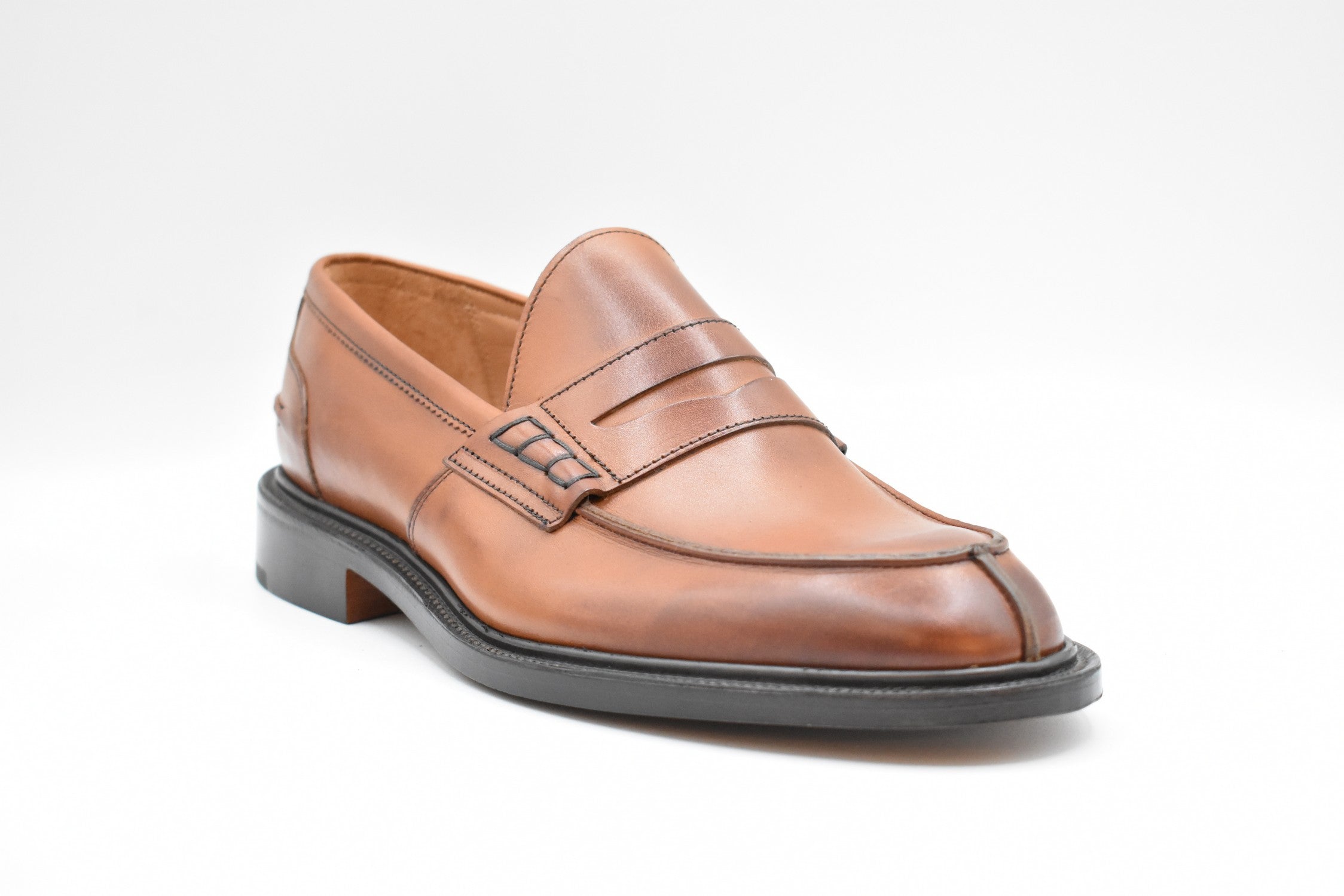 TRICKER'S Classic Lace-Up Flat Shoes for Men