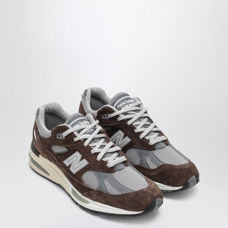 NEW BALANCE Men's Made in UK 991V2 Sneaker