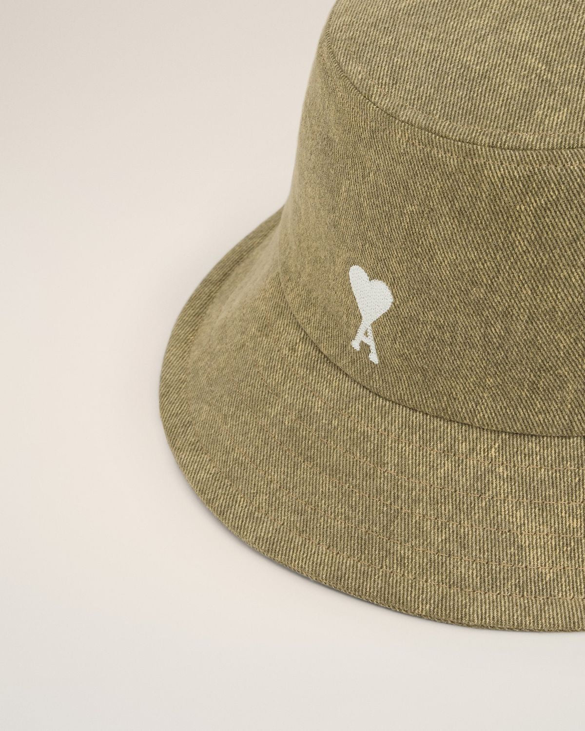 AMI PARIS Embroidered Bucket Hat