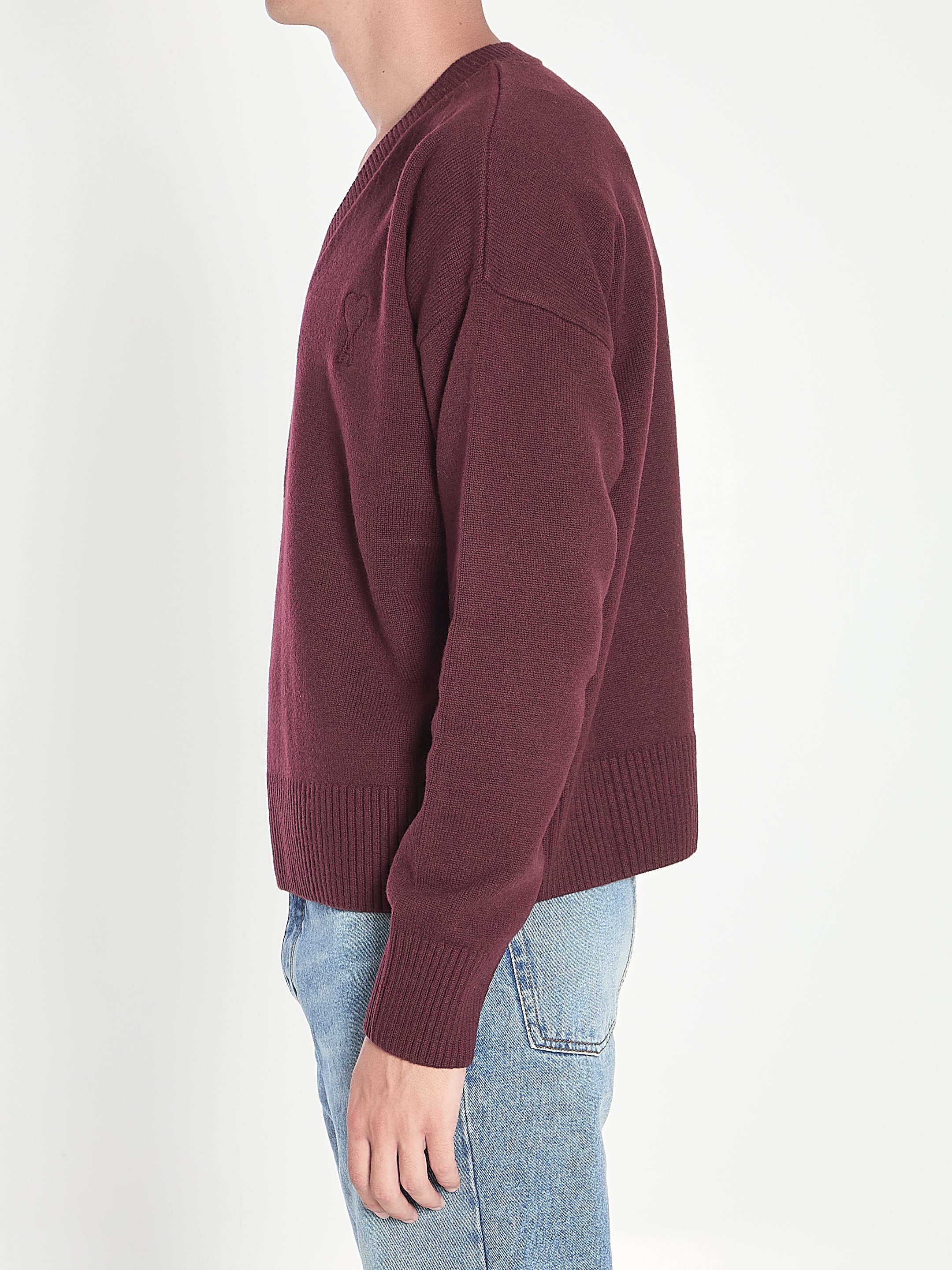 AMI PARIS V-Neck Cashmere Blend Pullover - Regular Fit