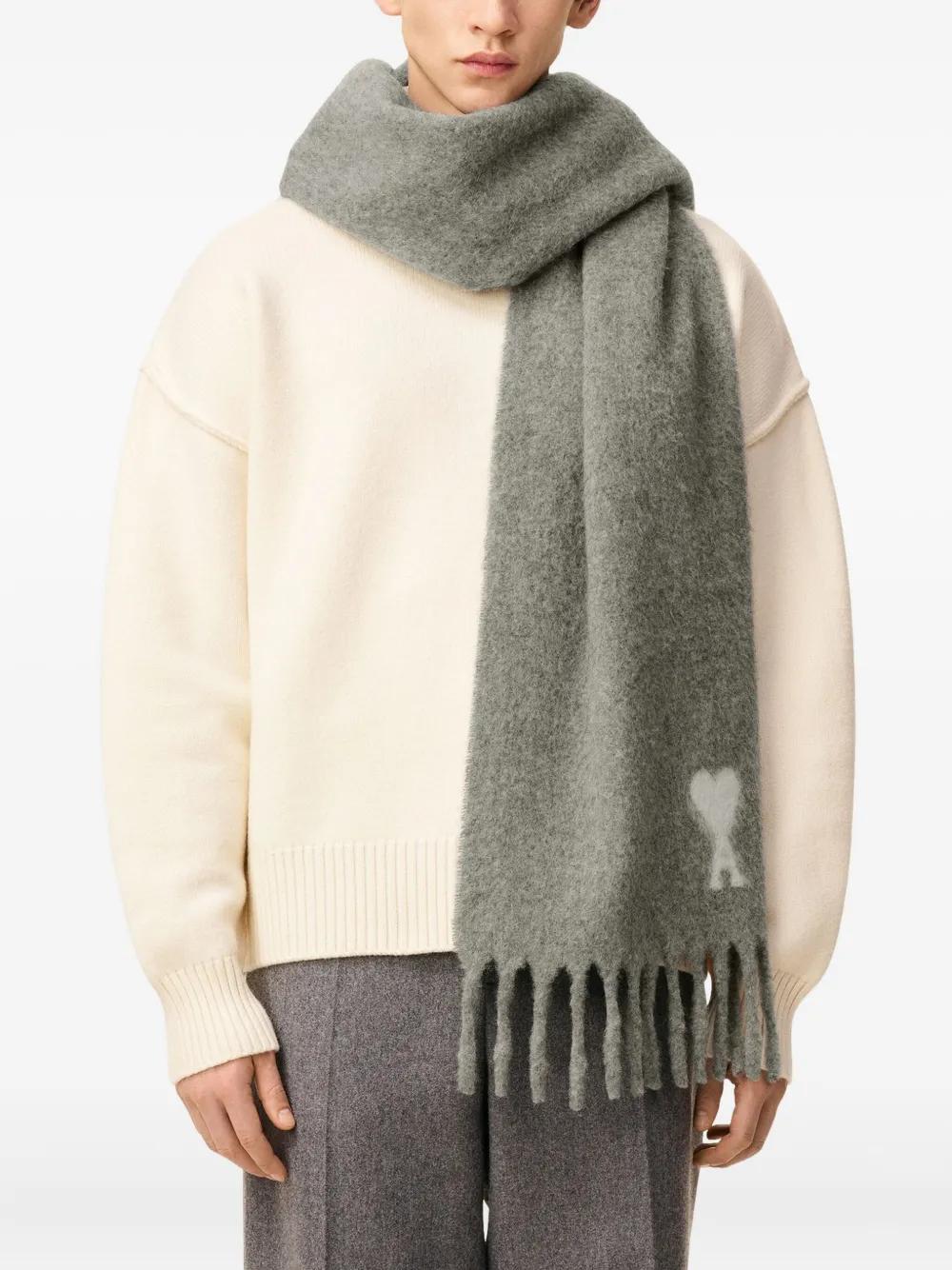 AMI PARIS AMI OF COEUR Scarf