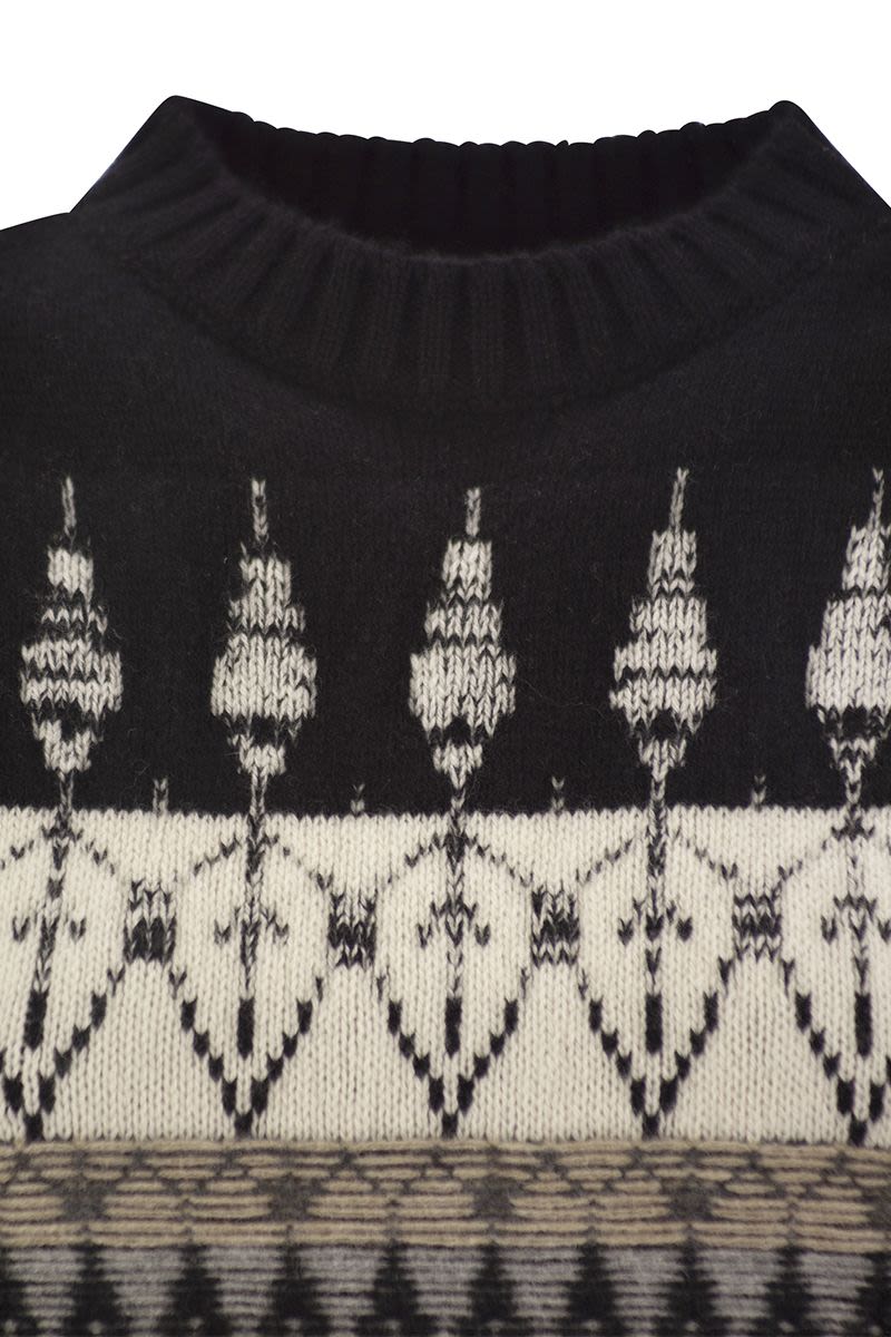 VANISÉ Sleeveless Striped Jacquard Knit Top