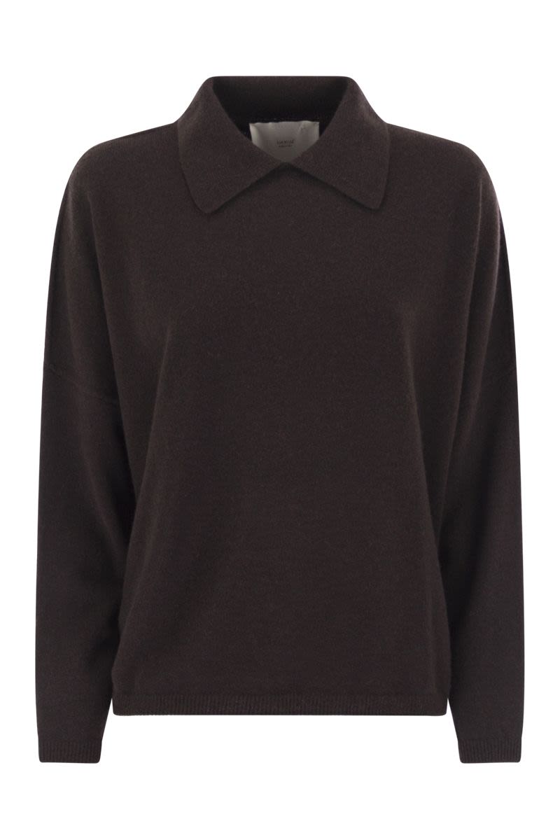VANISÉ Feminine Cashmere Polo Neck Jumper