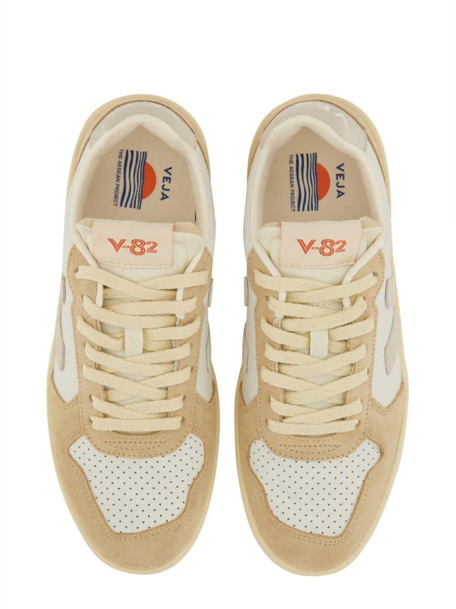 VEJA Women’s Leather Sneakers V82