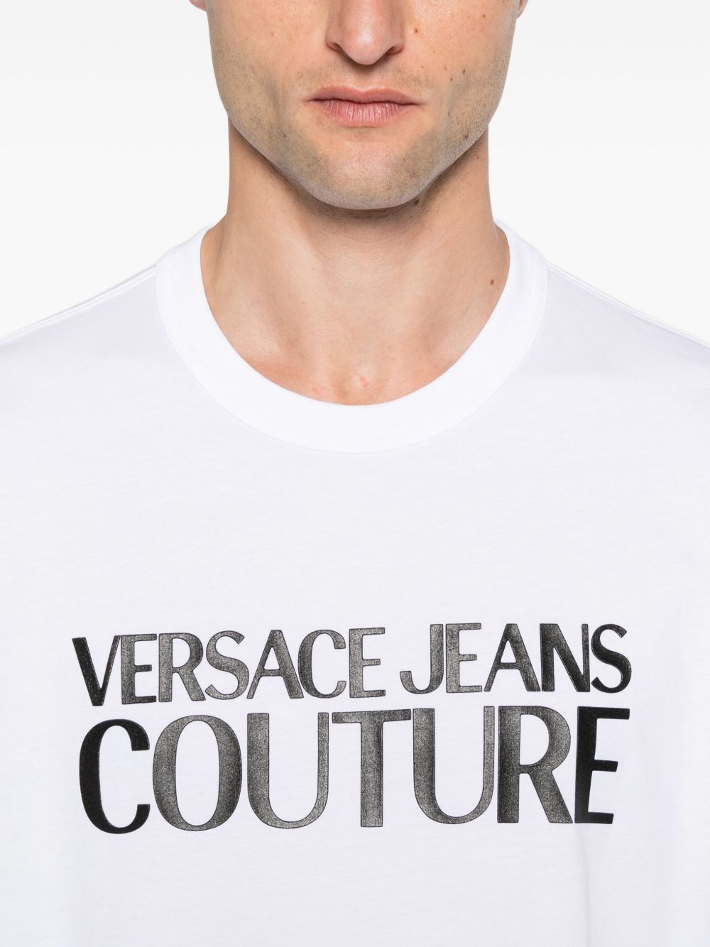 VERSACE JEANS COUTURE Stylish Comfort T-Shirt for Men