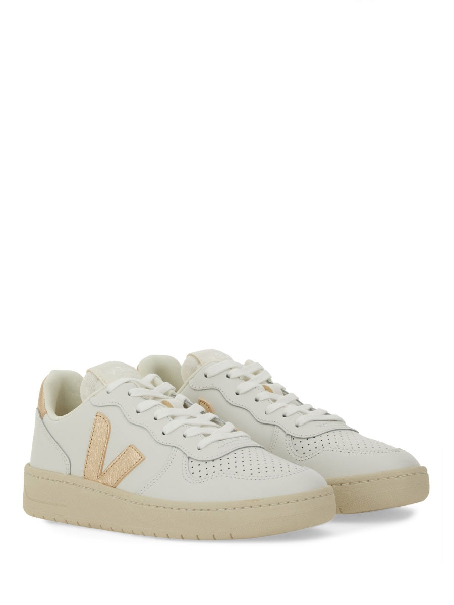 VEJA Eco-Friendly Women's Sneakers V10