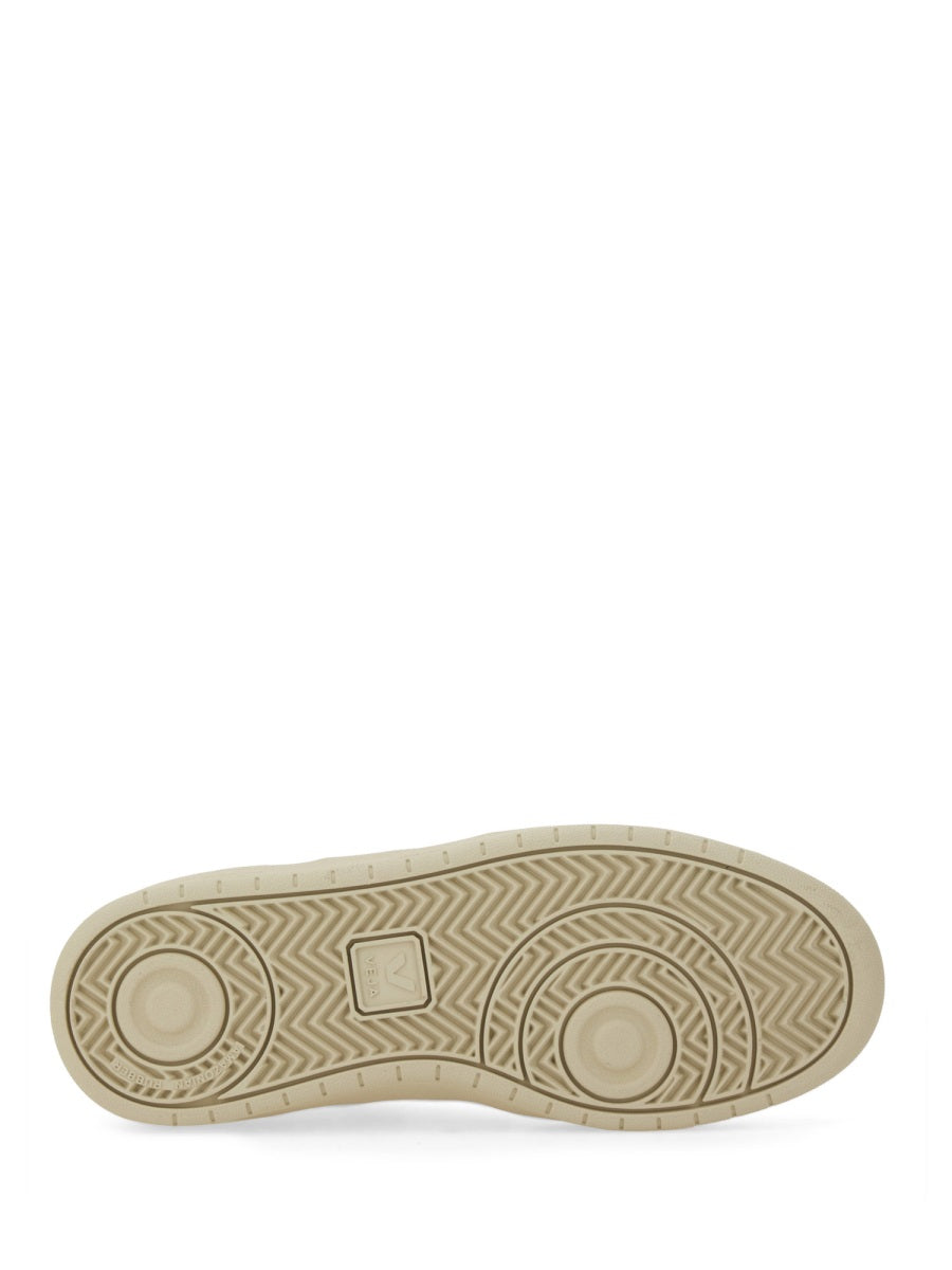 VEJA Stylish Leather Sneakers for Women