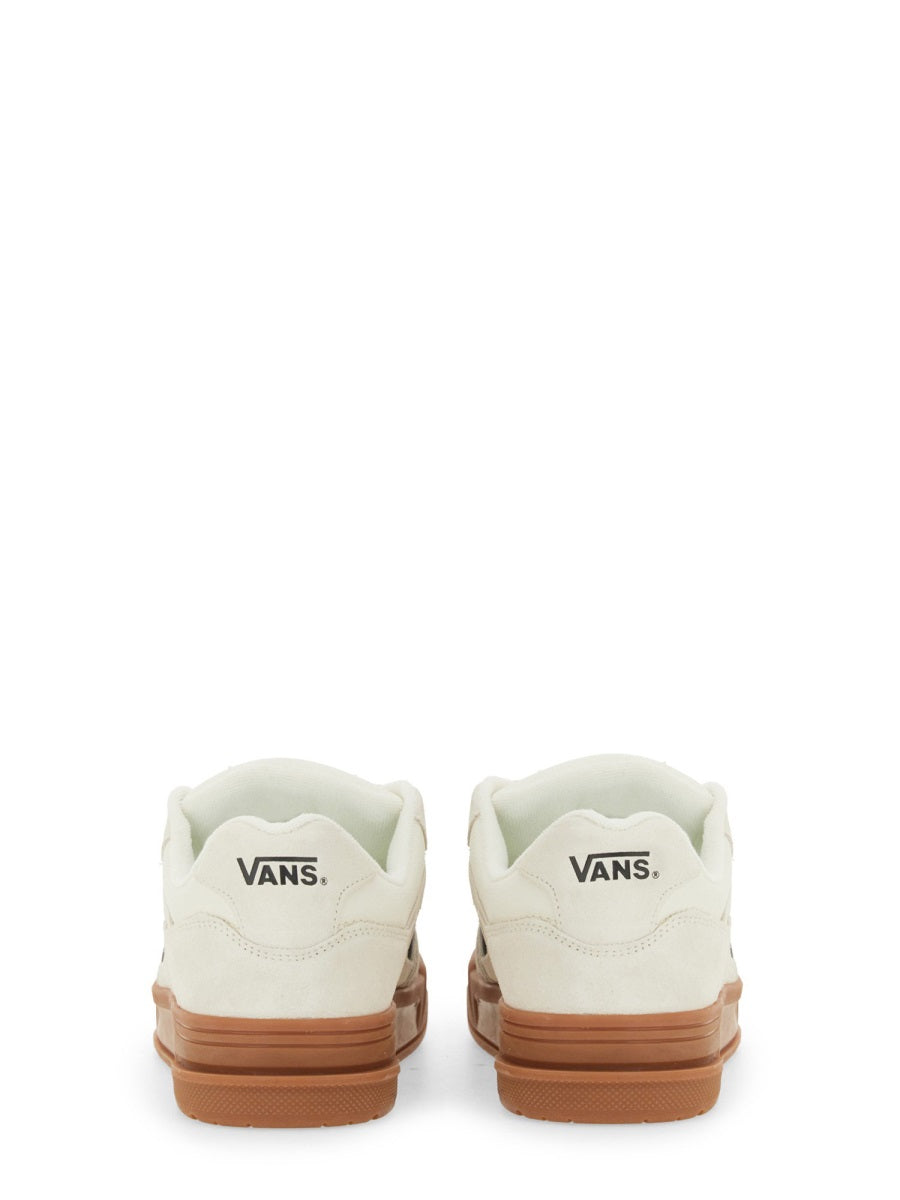 VANS Upland Leather Sneakers - Unisex