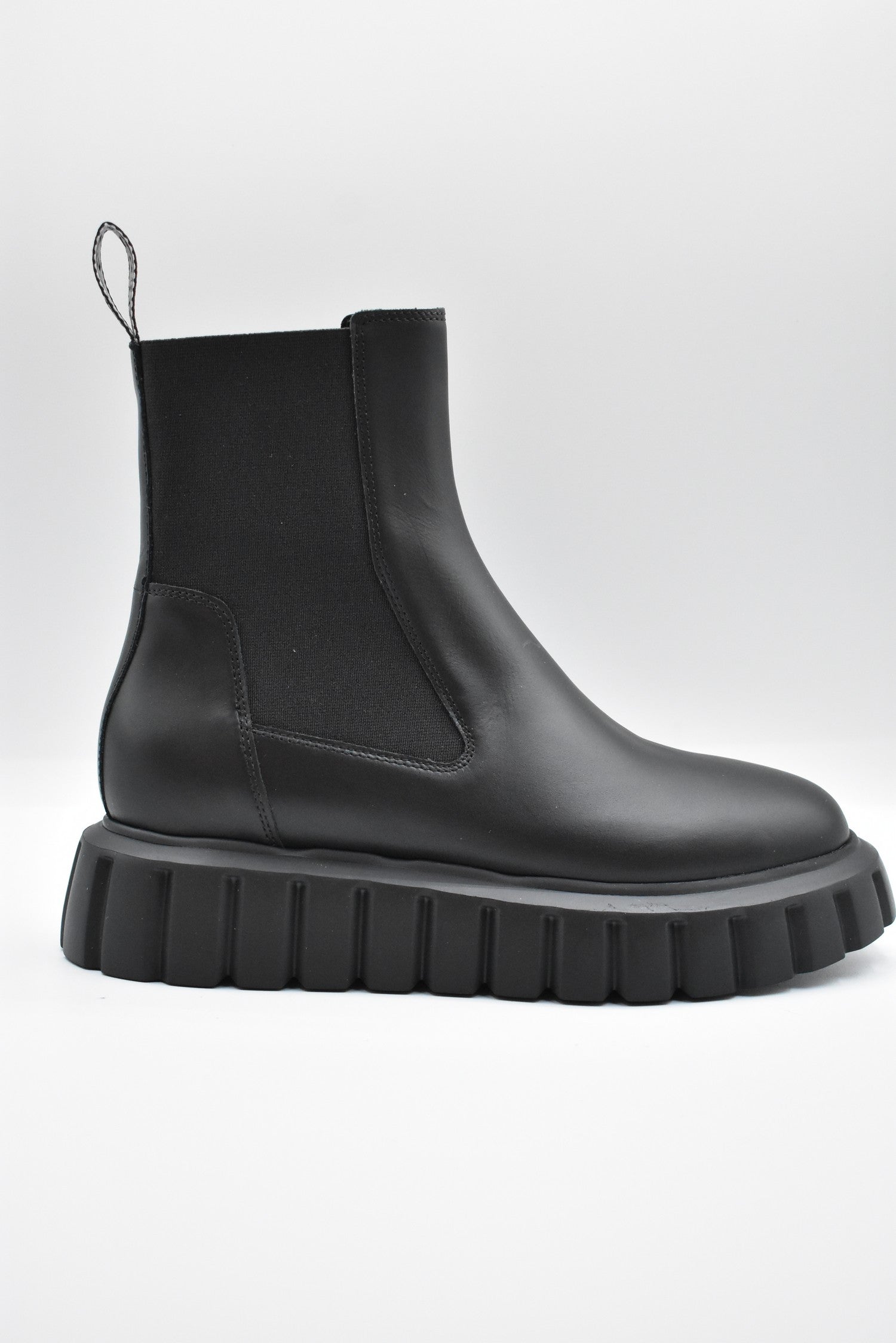 VOILE BLANCHE Sail Blanche Laced Flats for Women - Fall/Winter 2025