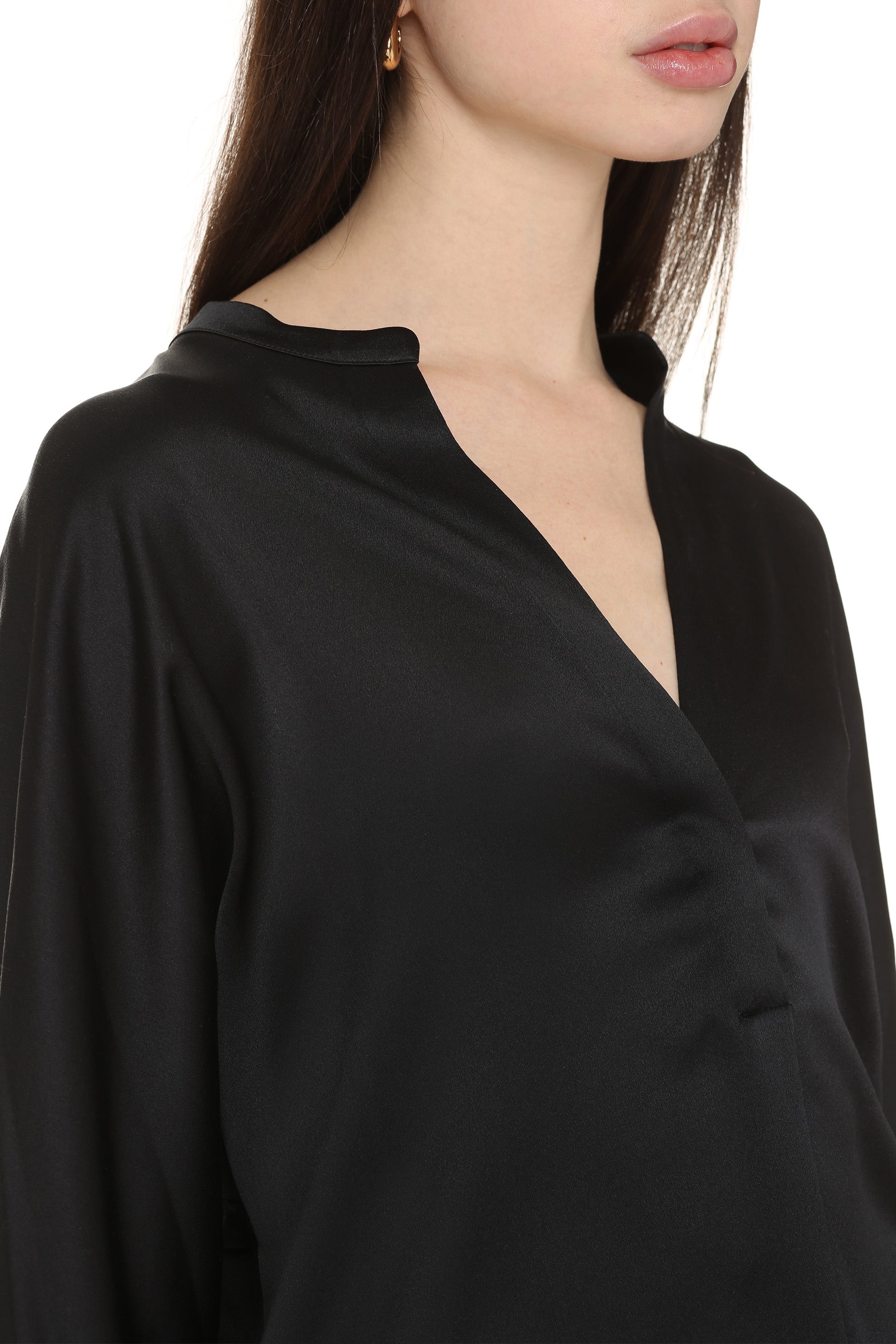 VINCE Silk Blouse with Buttoned Cuffs and Rounded Hem