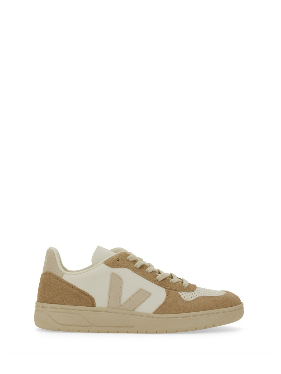 VEJA Unisex V-10 Eco-Friendly Sneakers
