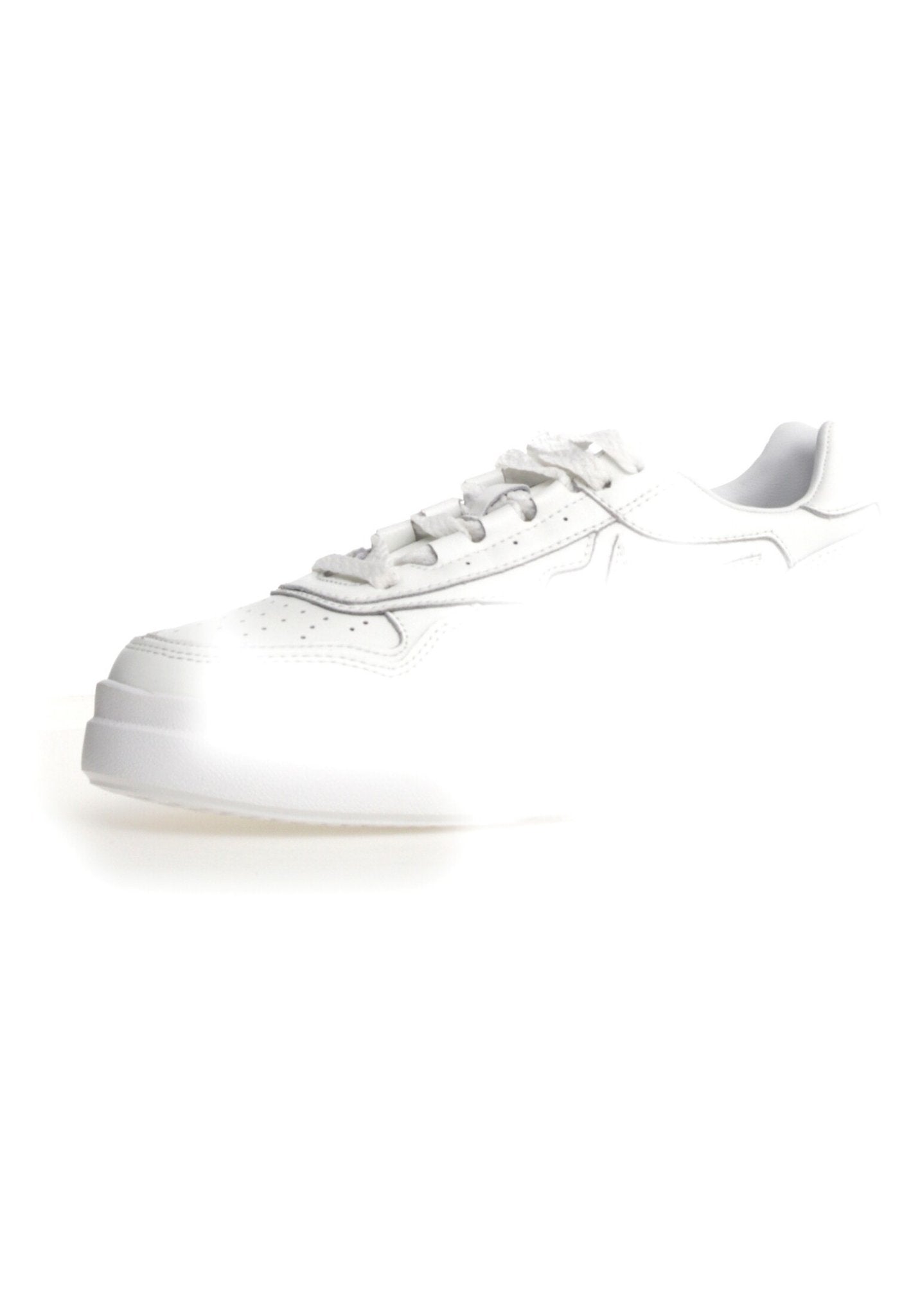 W6YZ Chic Women's Sneakers