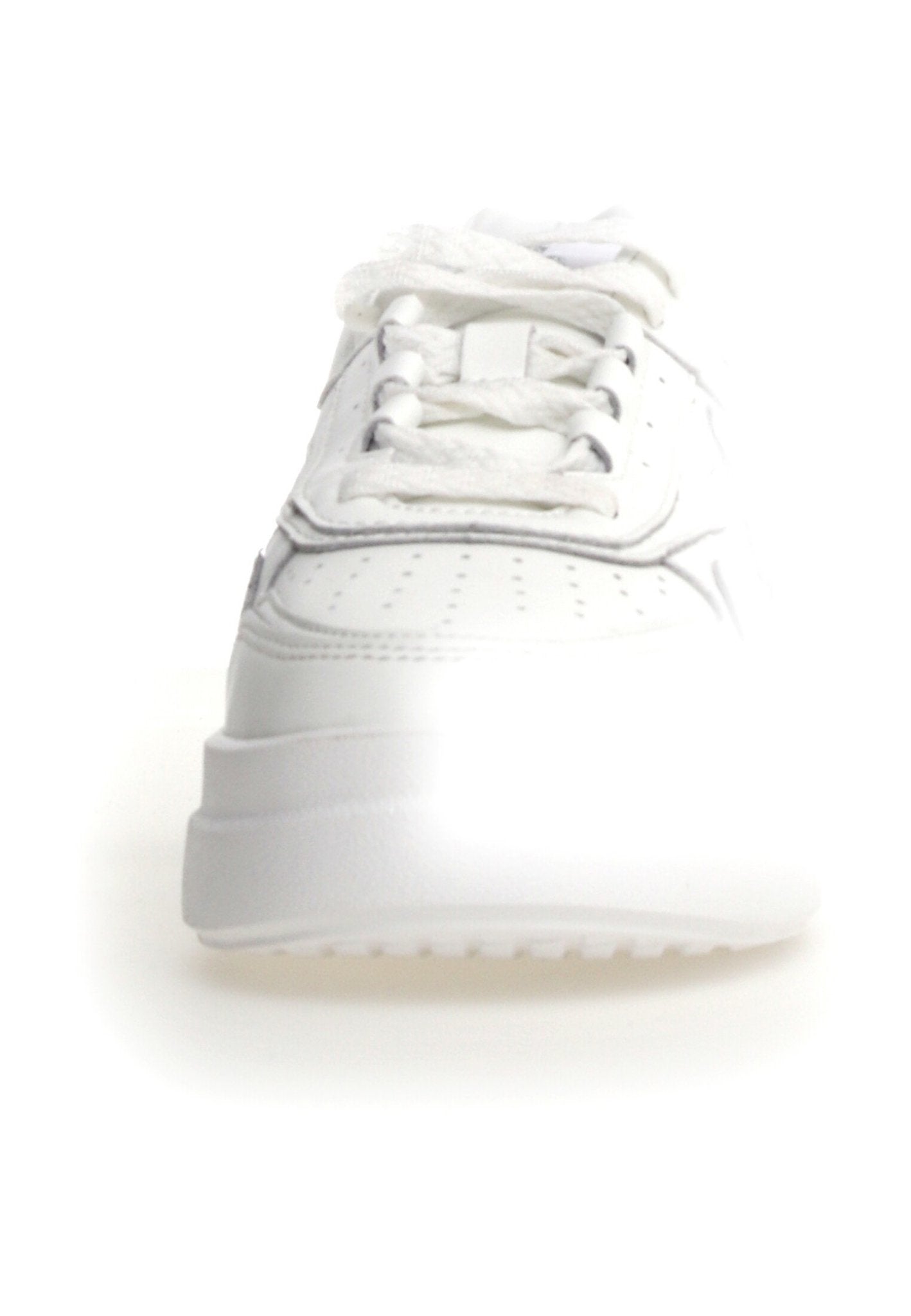 W6YZ Chic Women's Sneakers