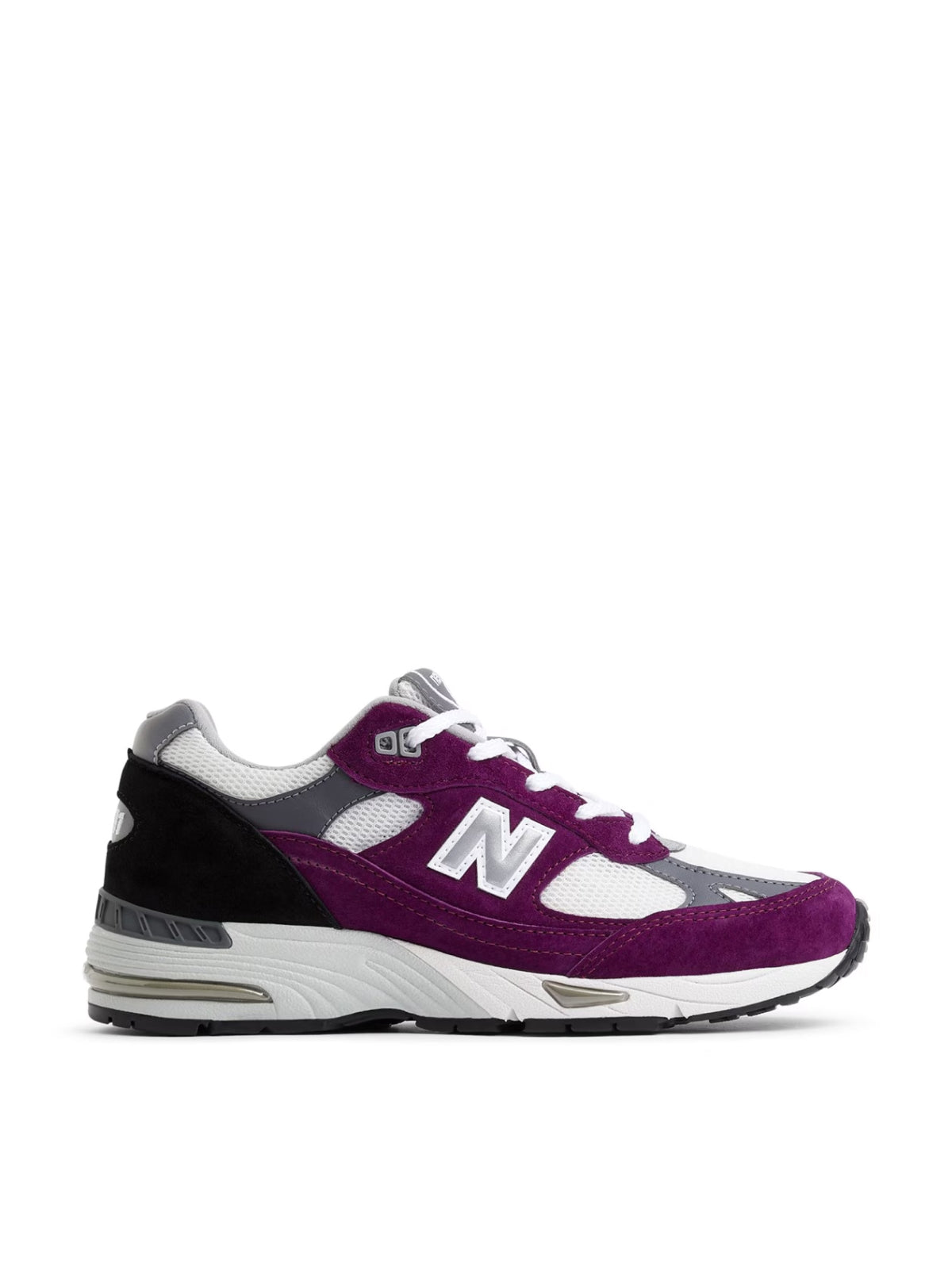 NEW BALANCE WOMEN'S 991 SNEAKER - MADE IN UK