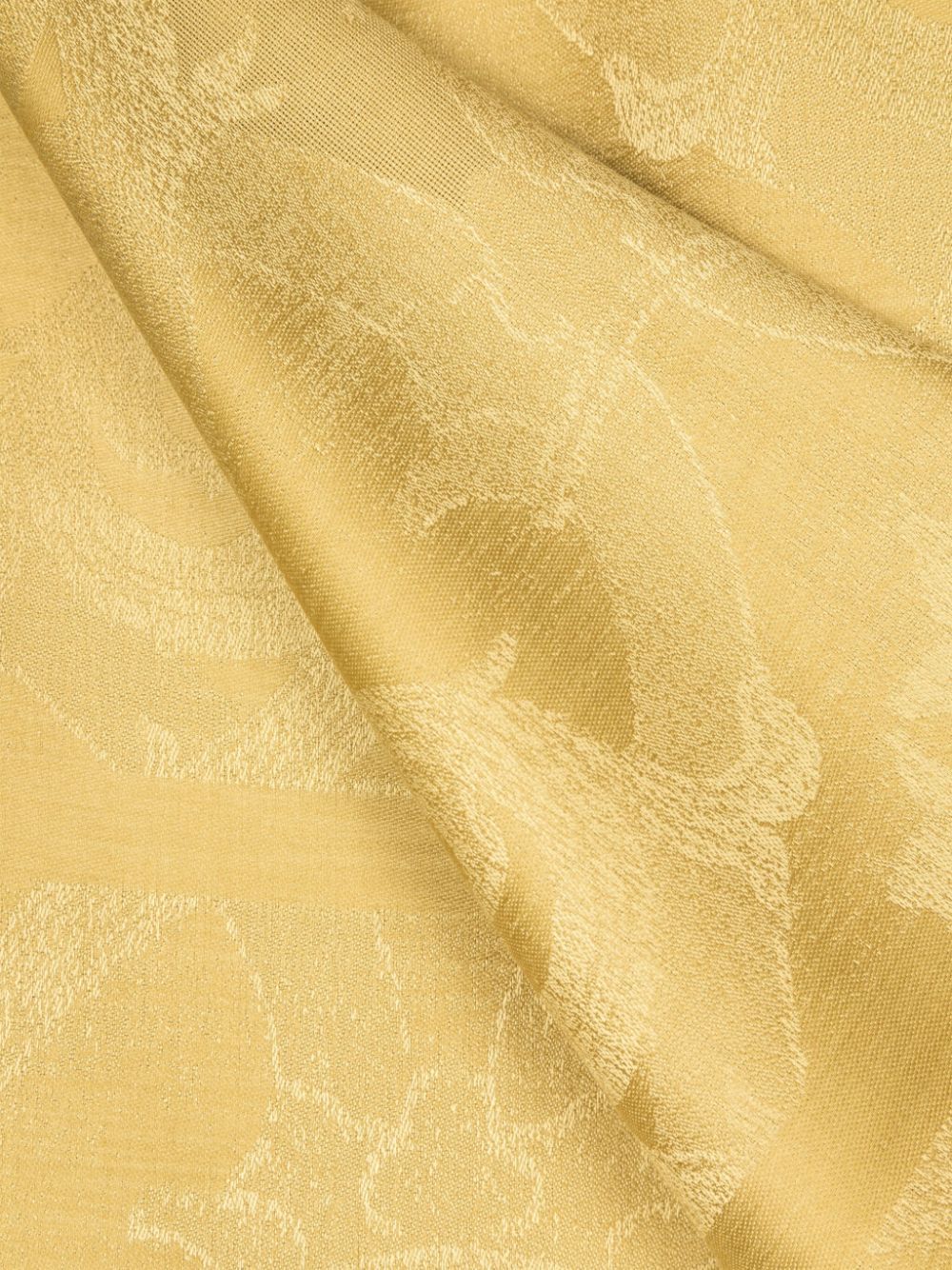 ETRO Elegant Handkerchief Accessory