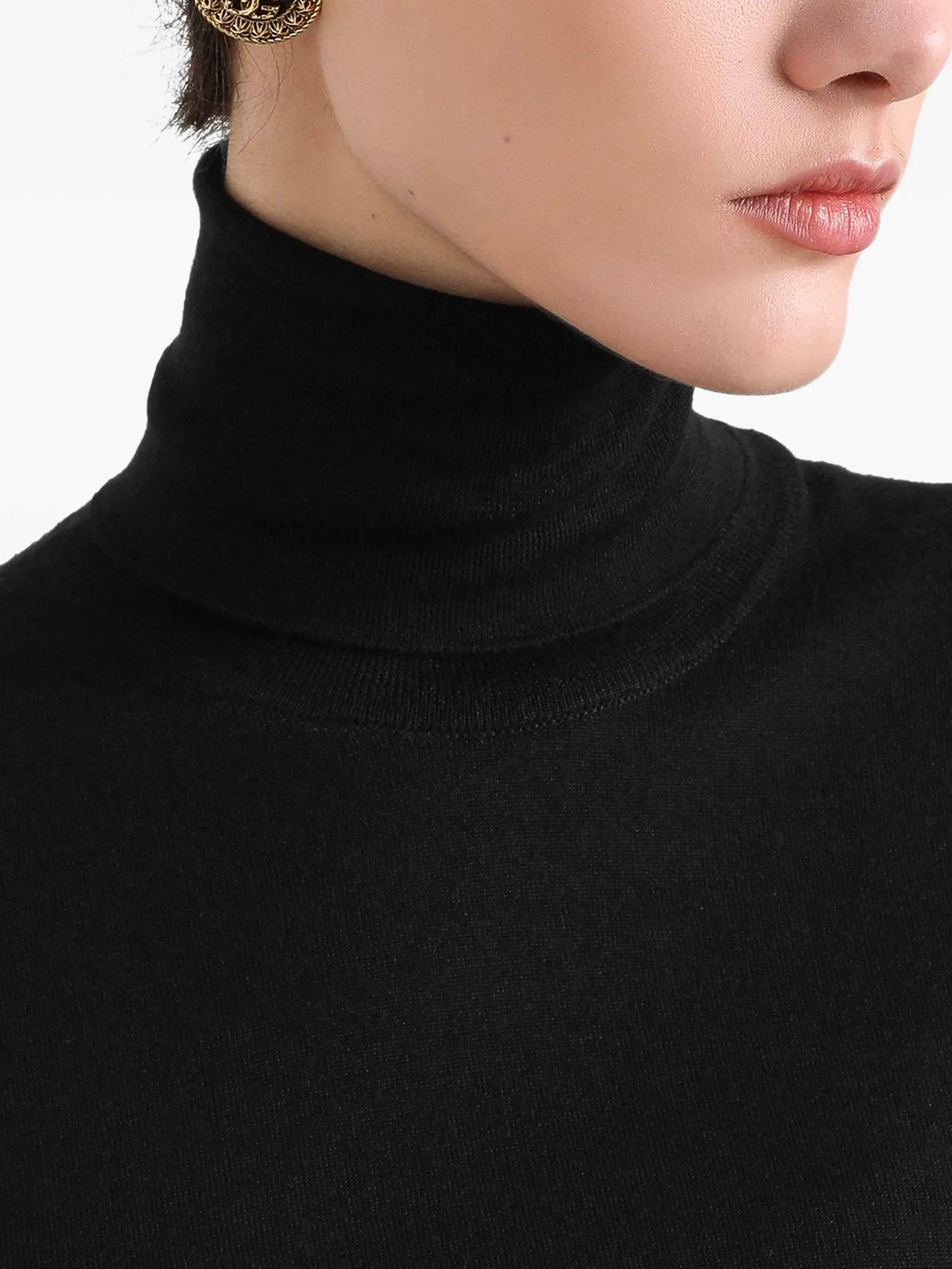 DOLCE & GABBANA Chic Clip Earrings with Signature Logo