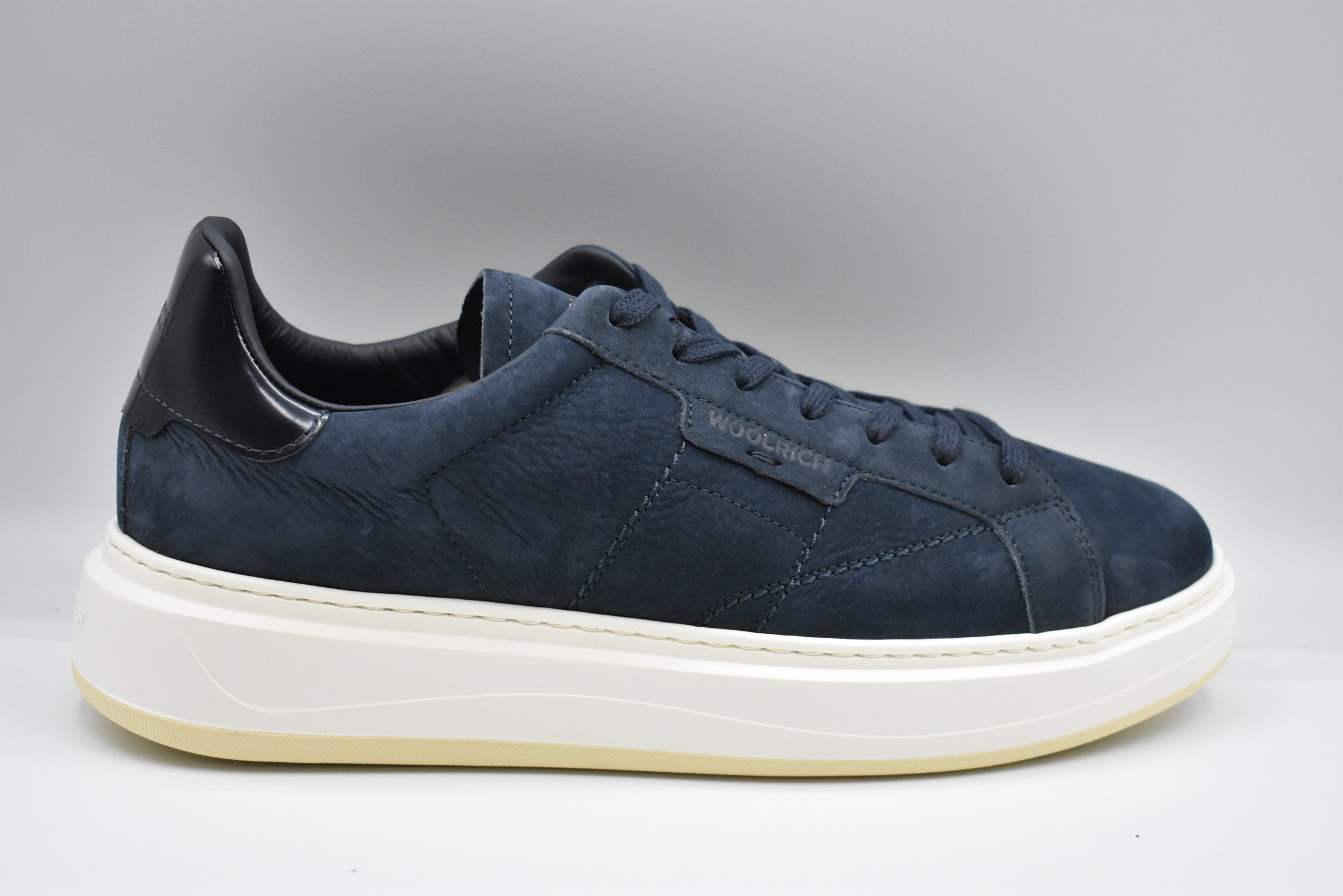 WOOLRICH Classic Low Lace-Up Shoes for Men