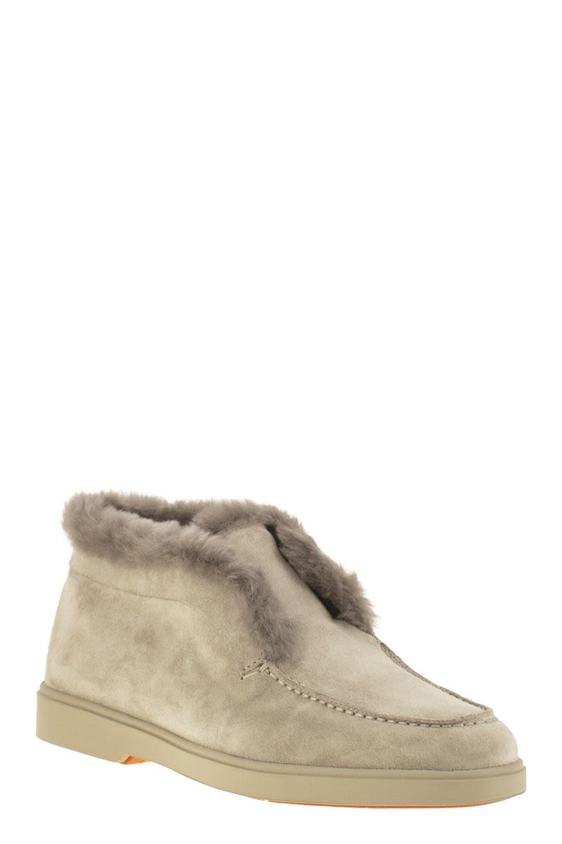 SANTONI Elegant Desert Boot with Suede Fur Lining - Size M45