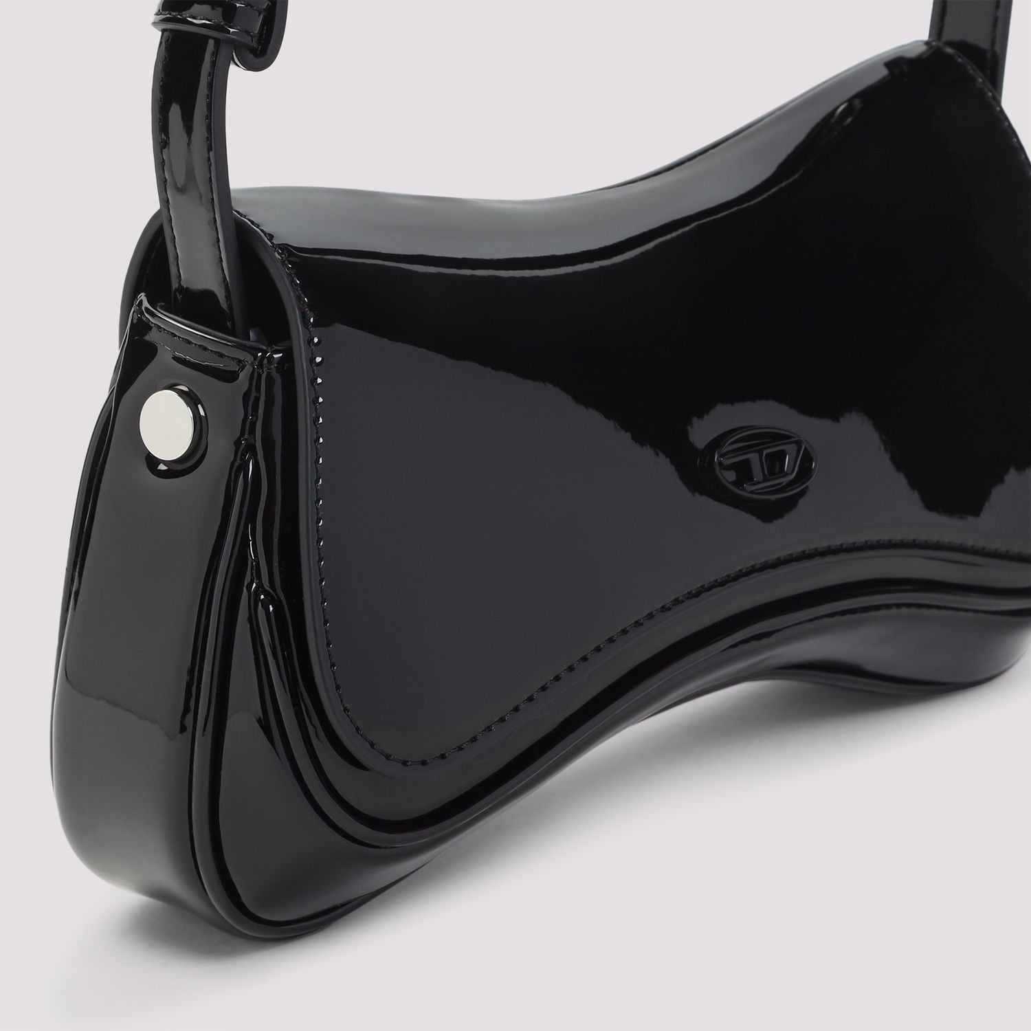 DIESEL Medium Play Handbag in Patent Leather