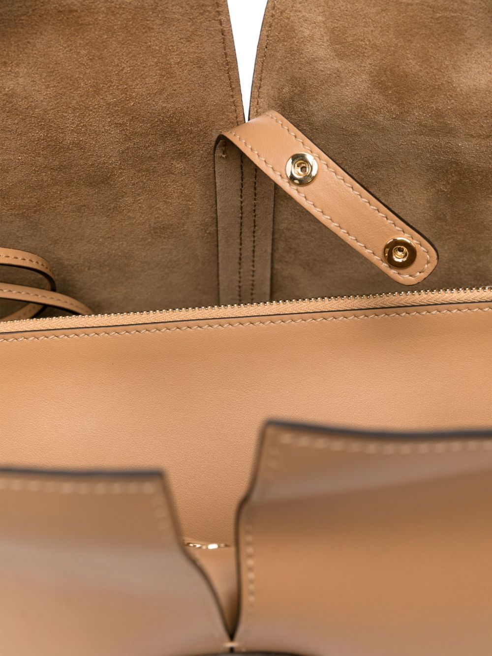 TOD'S Leather Shopping Handbag with Central Seam Detail