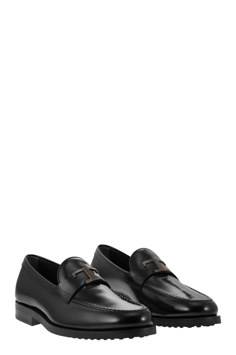 TOD'S Timeless Leather Loafer