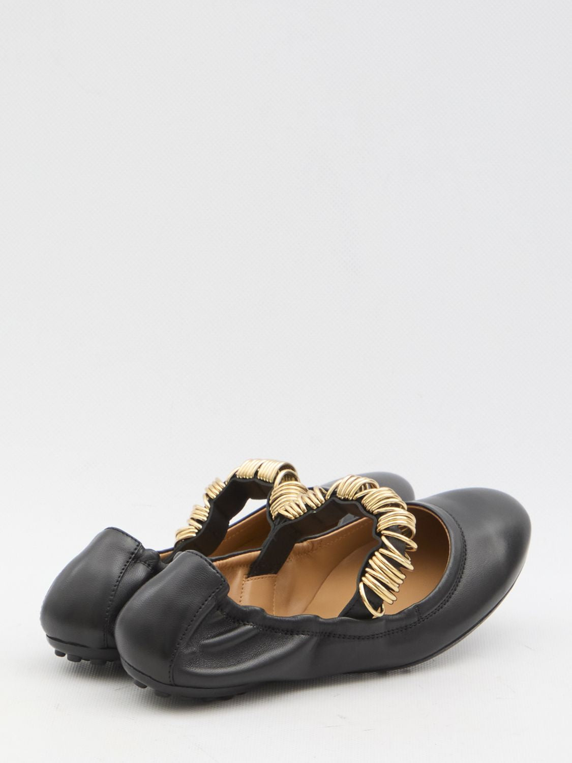 TOD'S Elegant Ballerina Flats with Ankle Detailing