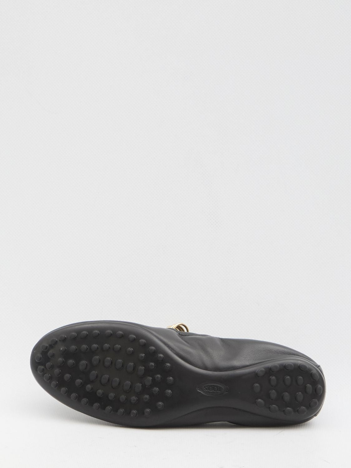 TOD'S Elegant Ballerina Flats with Ankle Detailing