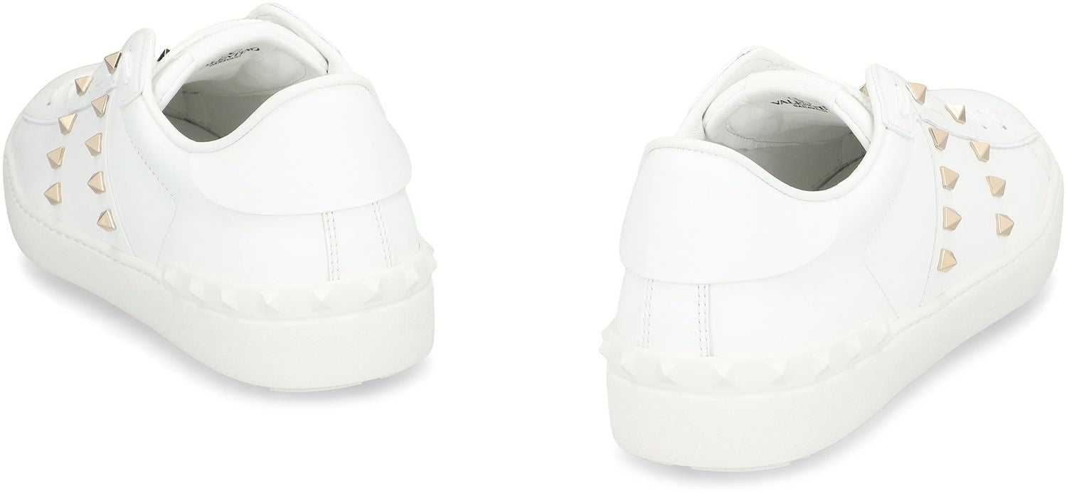 VALENTINO GARAVANI Rockstud Low-Top Sneakers for Men