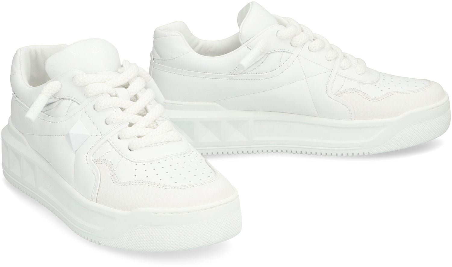 VALENTINO One Stud XL Low-Top Sneaker