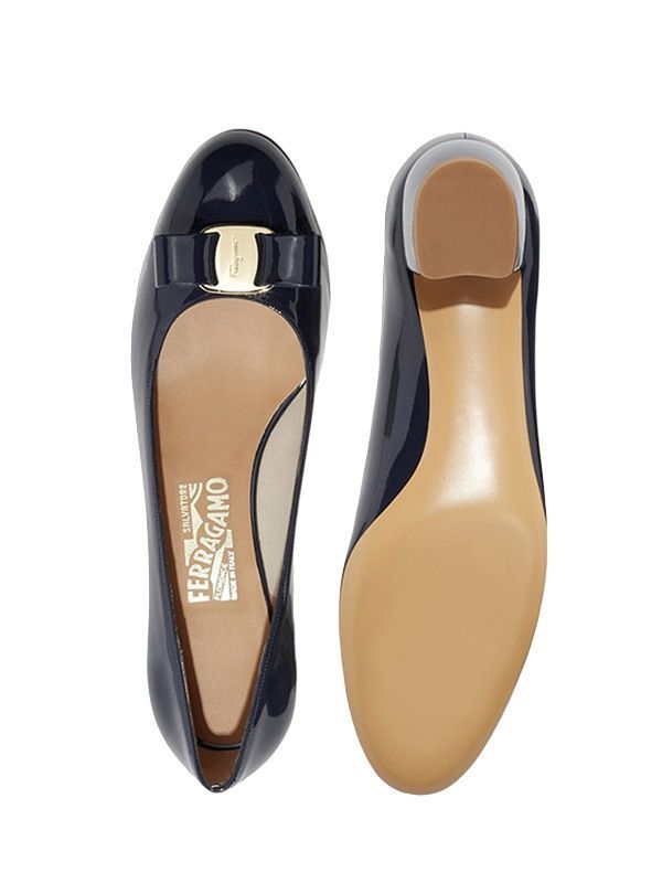 Ferragamo Elegant Women’s Pumps - Mini Bow Detail