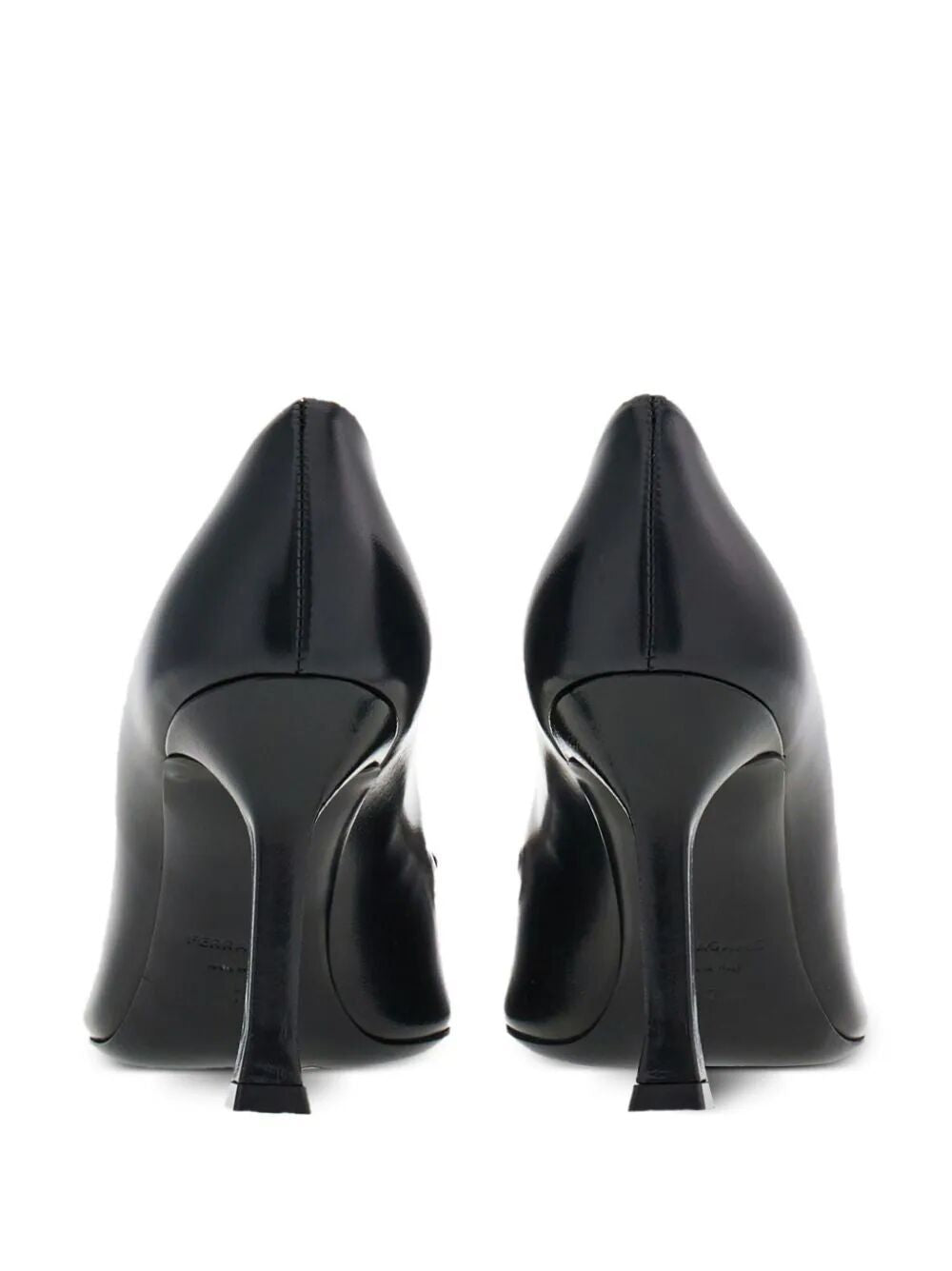 Ferragamo New Vara Plate Mini Pump