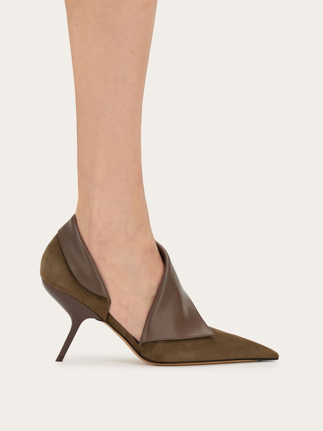 Ferragamo Women’s 85mm Elegant Pumps