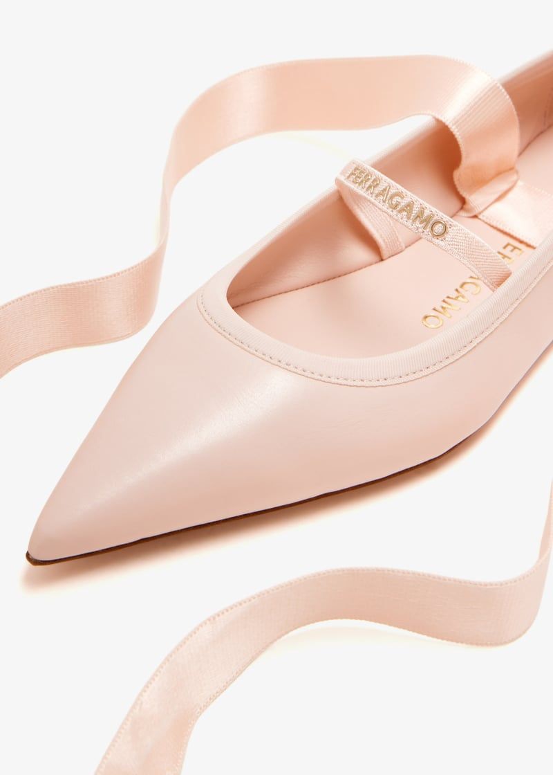 Ferragamo Elegant Ballerina Shoes