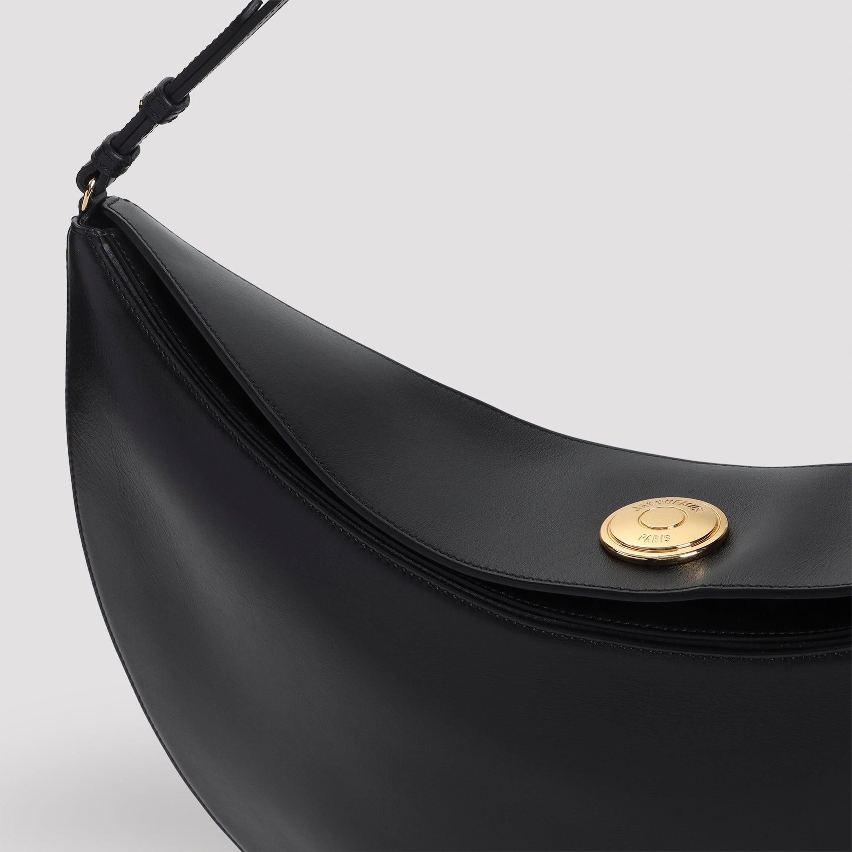 JACQUEMUS Mini Leather Handbag - 49cm x 25cm x 10cm